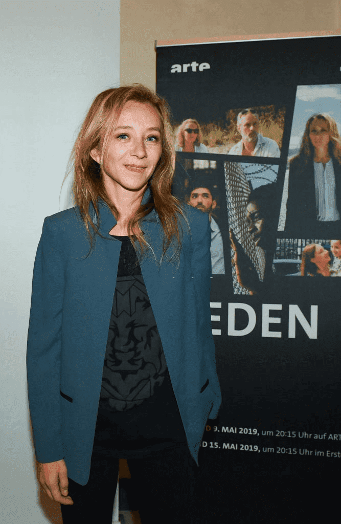 09 avril 2019, Berlin : L'actrice française Sylvie Testud lors de la première allemande de la série "Eden" au Kant Kino. | Photo : Getty Images