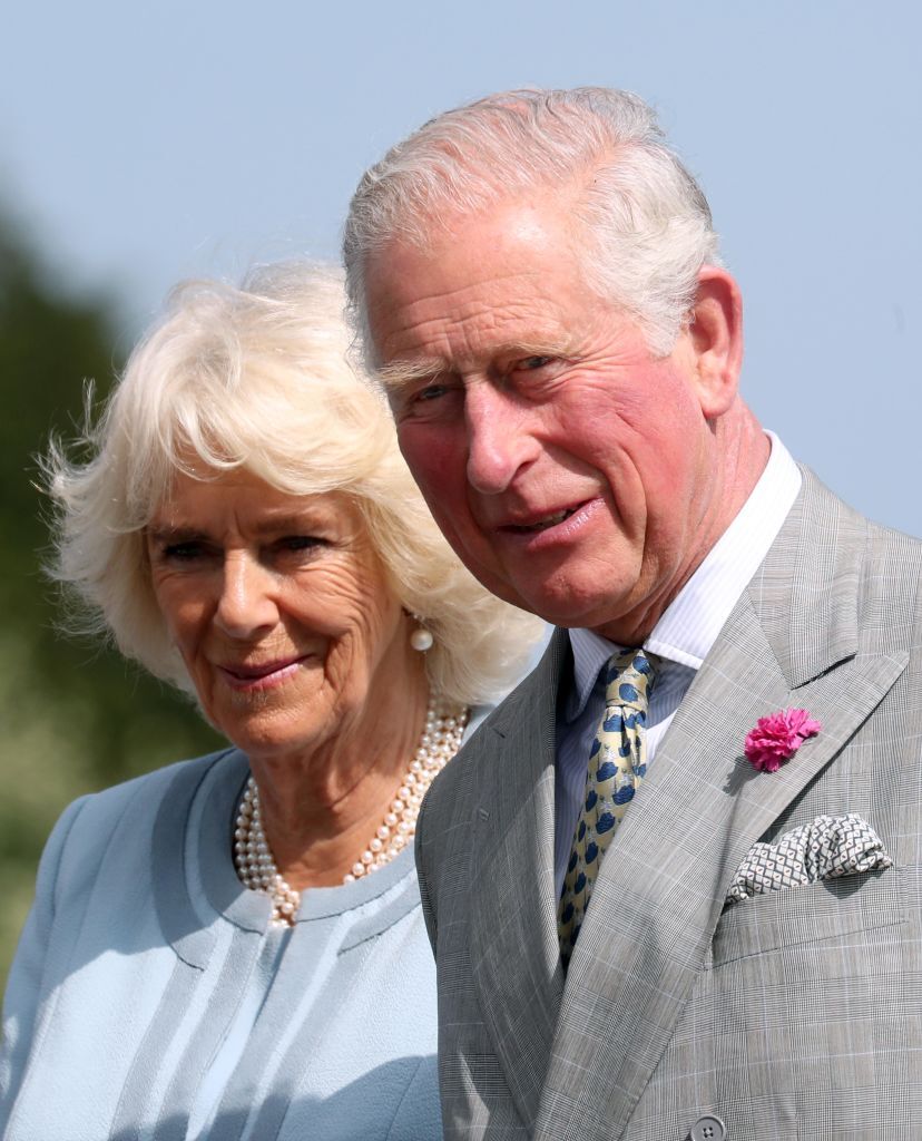 Le prince Charles et Camilla, duchesse de Cornouailles lors d'une réception civique. | Source: Getty Images
