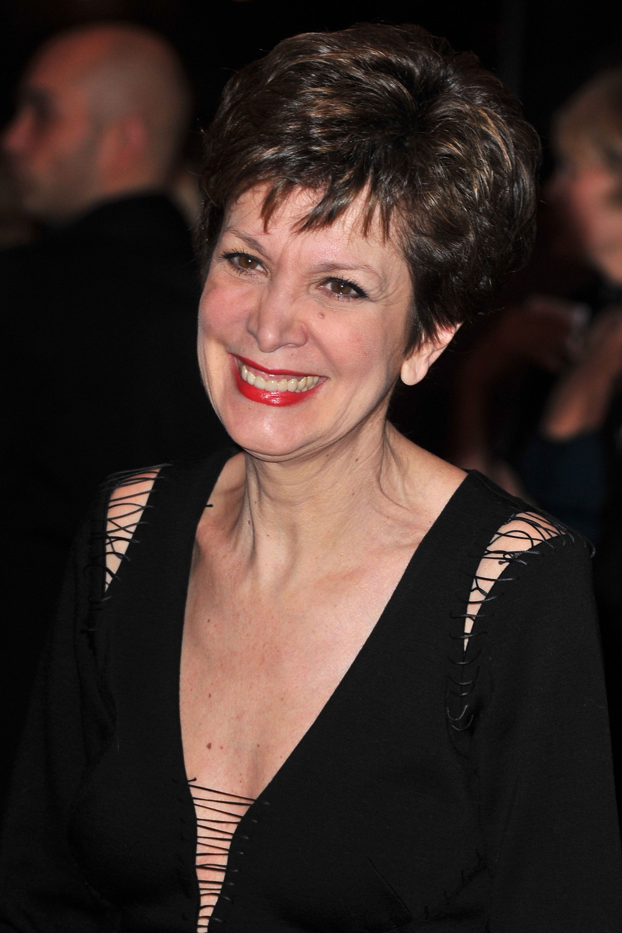 Catherine Laborde assiste au dîner de gala du Sidaction qui a eu lieu au Pavillon d'Armenonville le 27 janvier 2011 à Paris, France. | Photo : Getty Images