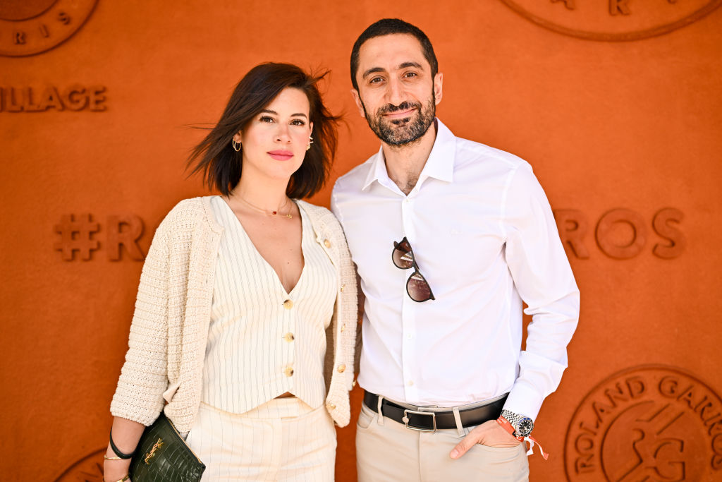 Souaila Mohamed et Jimmy Mohamed assistent à Roland-Garros 2024, le 26 mai 2024 à Paris, en France. | Source : Getty Images