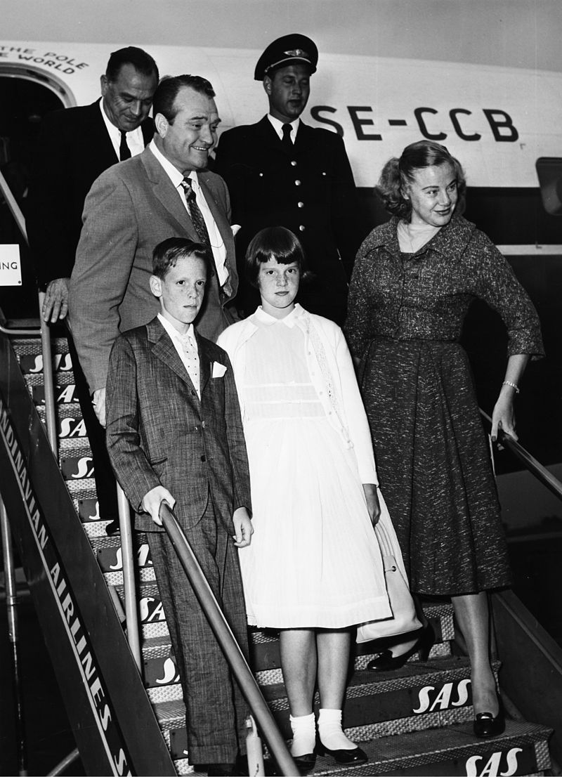 Red Skelton, sa femme Georgia Davis, et leurs enfants | Photo: Wikimedia Commons