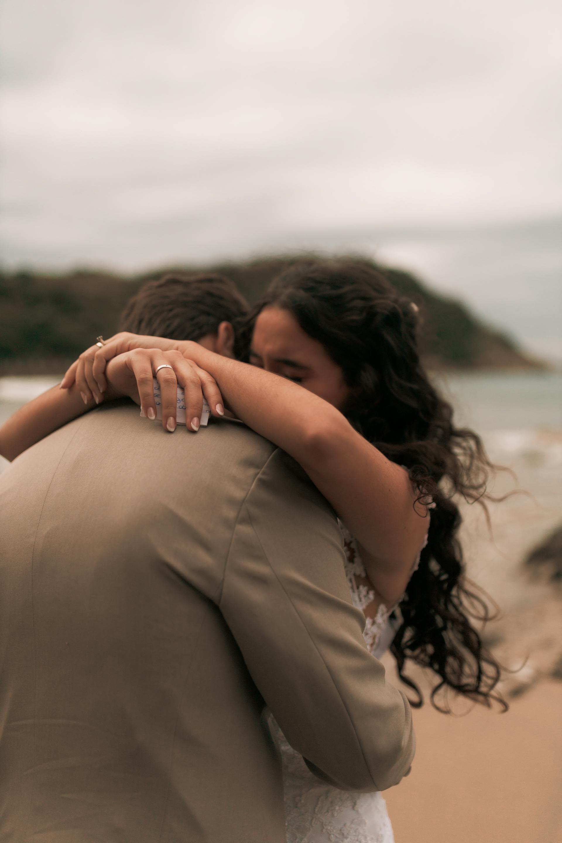 Un couple heureux le jour de son mariage | Source : Pexels