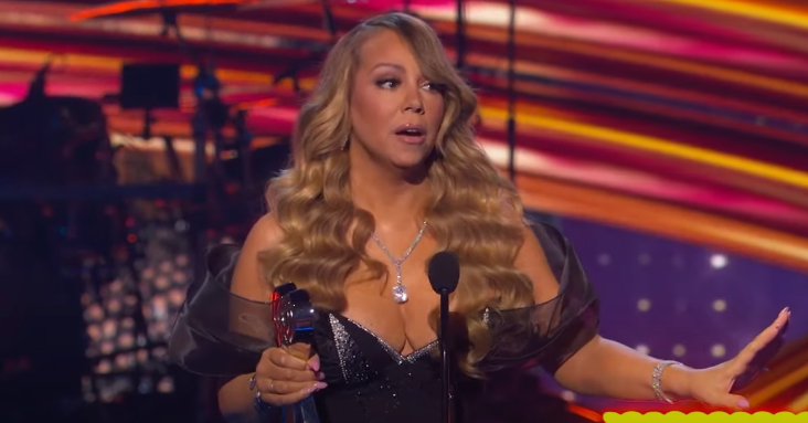 Mariah Carey acceptant son Icon Award lors des iHeartRadio Music Awards le 17 mars 2025 | Source : Youtube/iHeartRadio