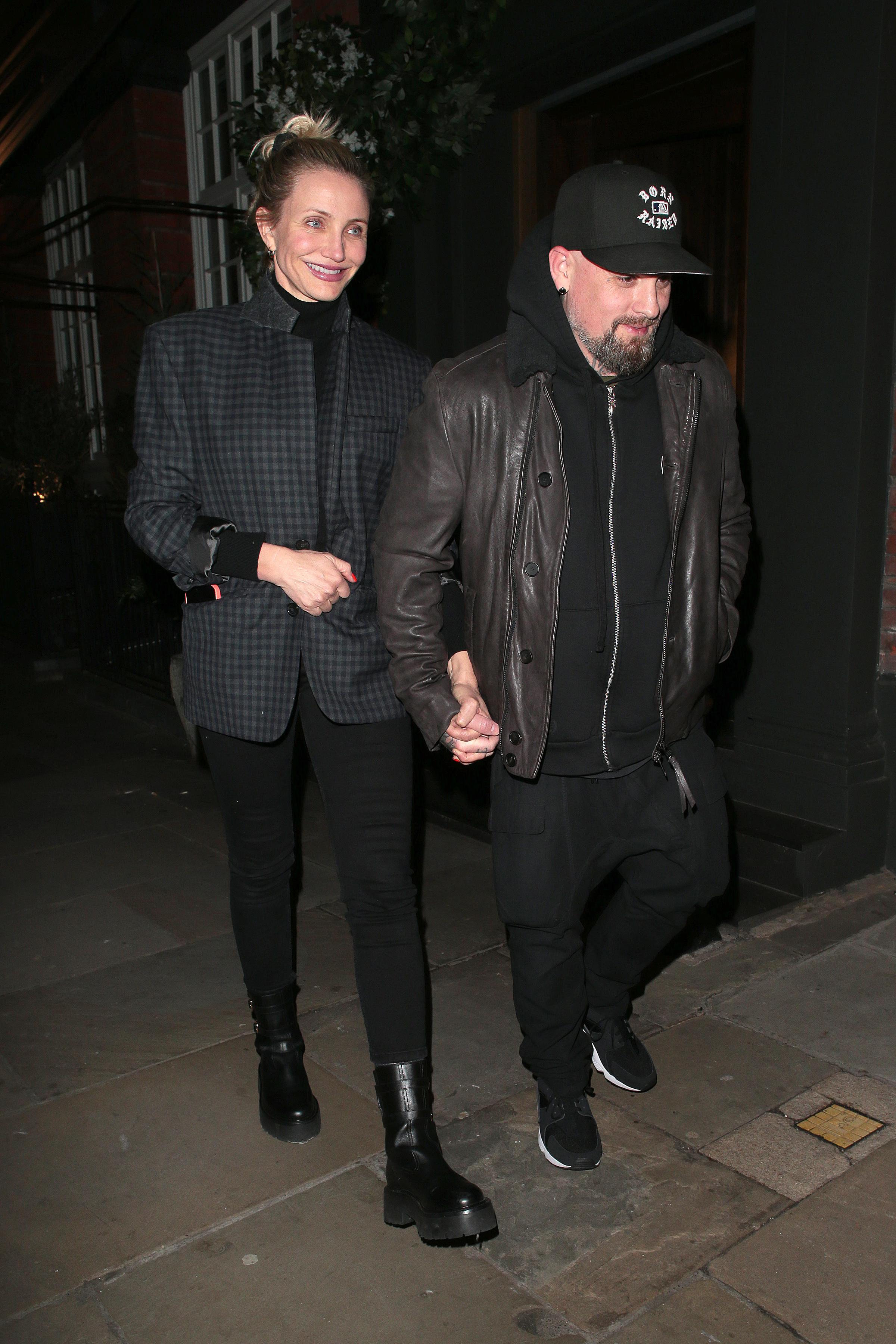 Cameron Diaz et Benji Madden au restaurant Sparrow Italia - Mayfair London le 02 décembre 2022 | Source : Getty Images