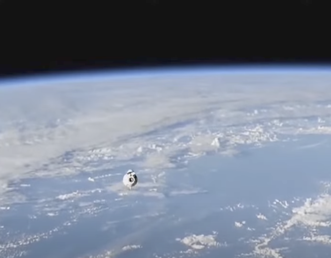 Le vaisseau spatial Dragon de SpaceX, daté du 16 mars 2025 | Source : YouTube/@abcnewsaustralia