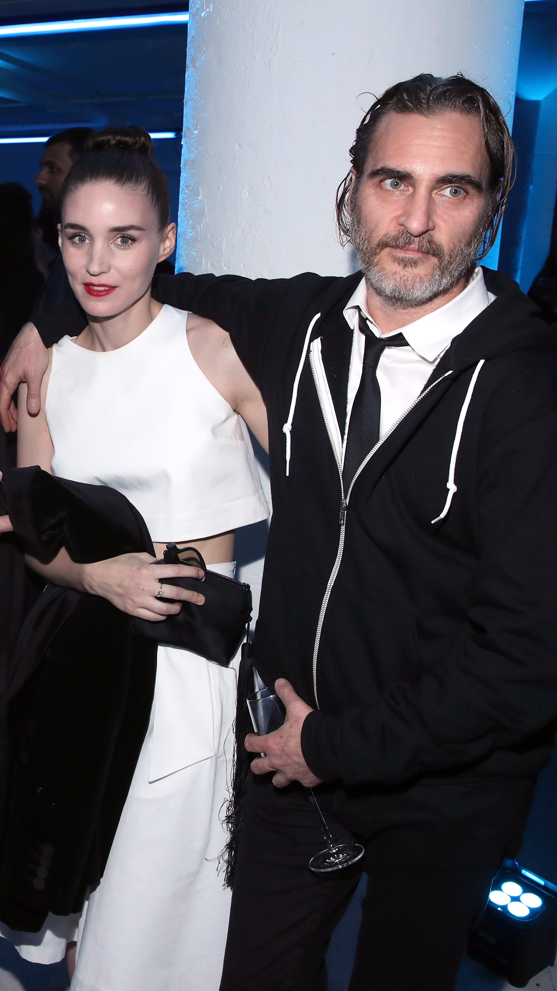 Rooney Mara et Joaquin Phoenix à l'événement HEAVEN de Michael Muller à Los Angeles, Californie, le 5 janvier 2019 | Source : Getty Images