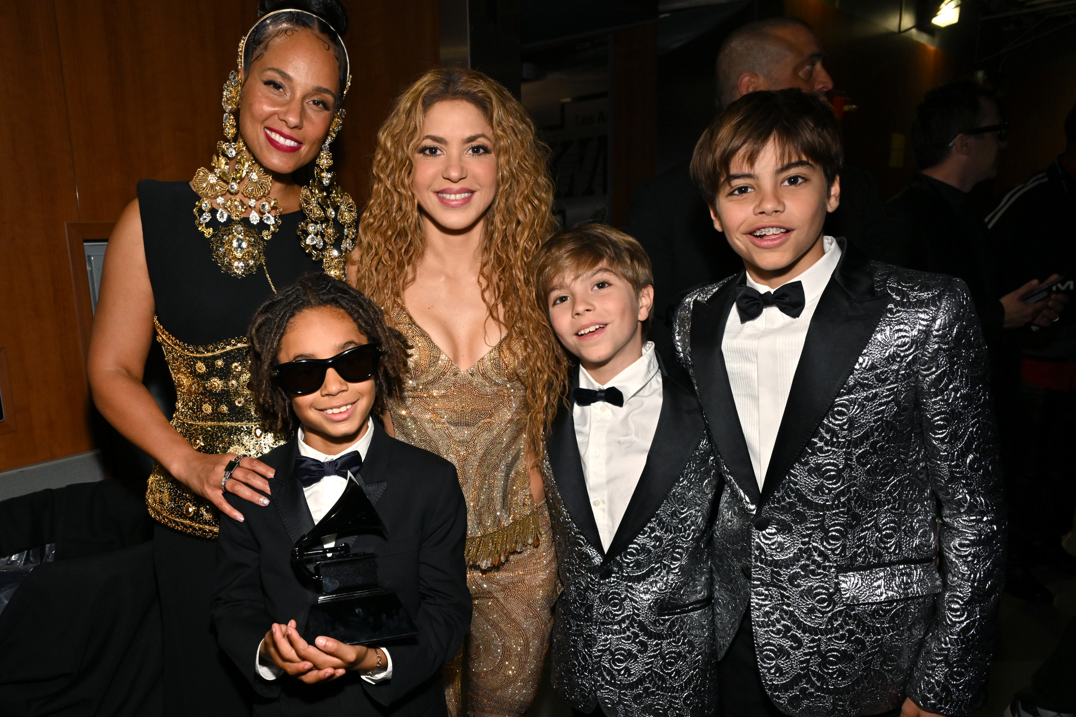 Alicia Keys, Genesis Ali Dean, Shakira, Sasha et Milan assistent à la 67e cérémonie annuelle des Grammy Awards à la Crypto.com Arena le 2 février 2025 | Source : Getty Images
