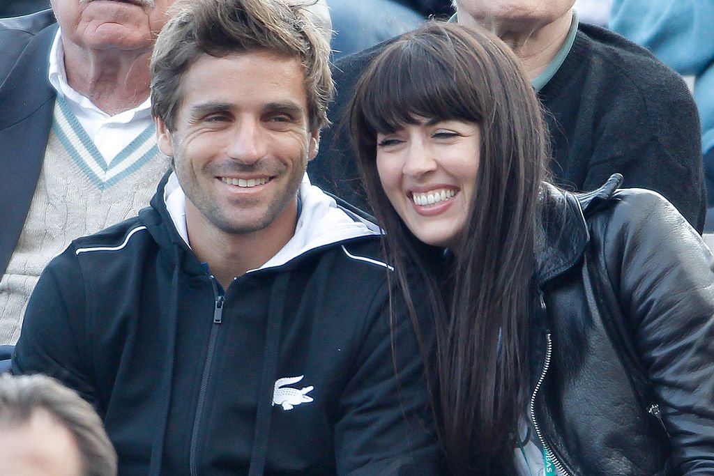 Arnaud Clement avec sa petite amie Nolwenn Leroy aux quarts de finale de la Coupe Davis le 6 avril 2012 à Monaco. | Photo : Getty Images