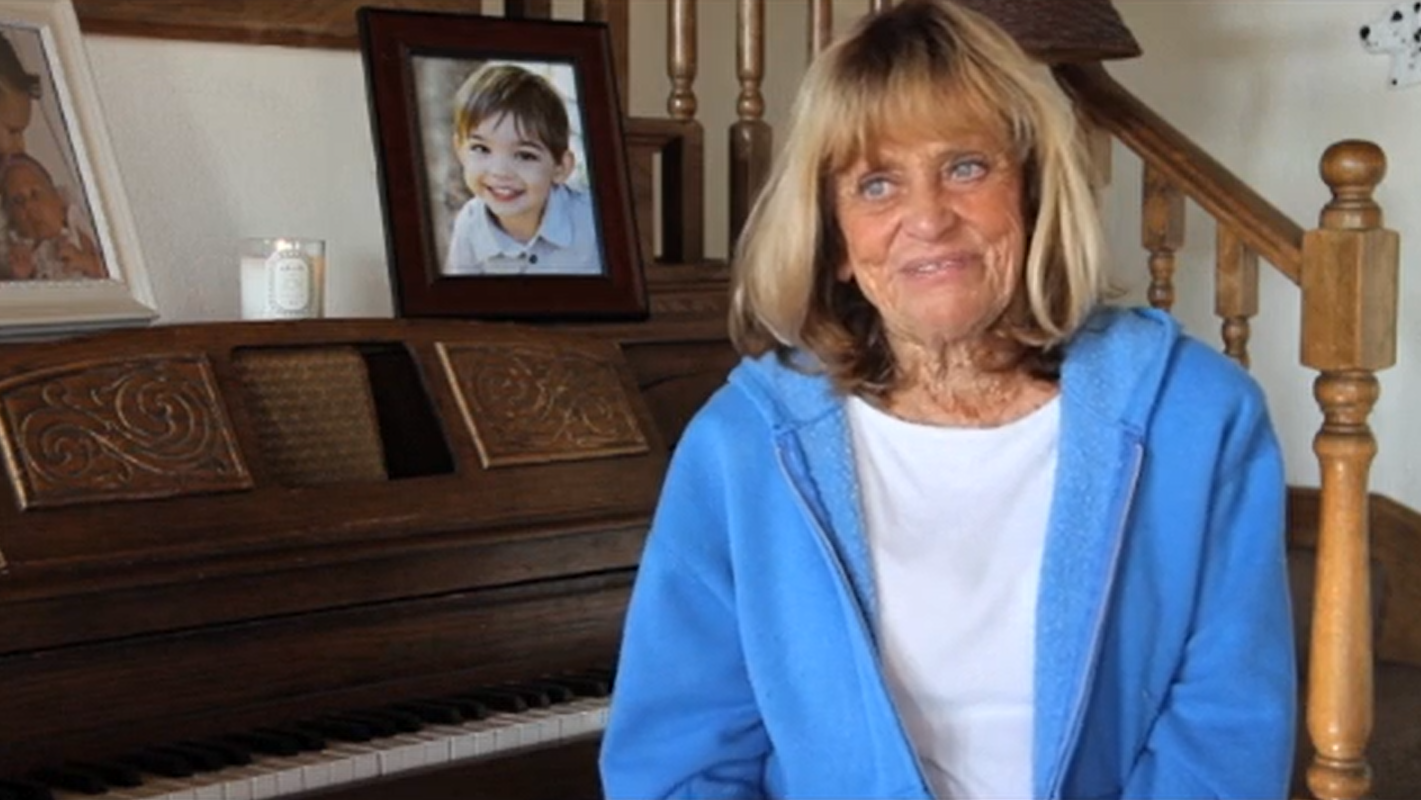 Capture d'écran de l'actrice s'exprimant lors d'une interview. | Source : Vimeo/daveshelton