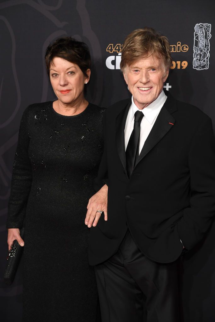 Robert Redford et son épouse Sibylle Szaggars participent aux Cesar Film Awards 2019 à la Salle Pleyel le 22 février 2019 à Paris, France. | Photo : Getty Images