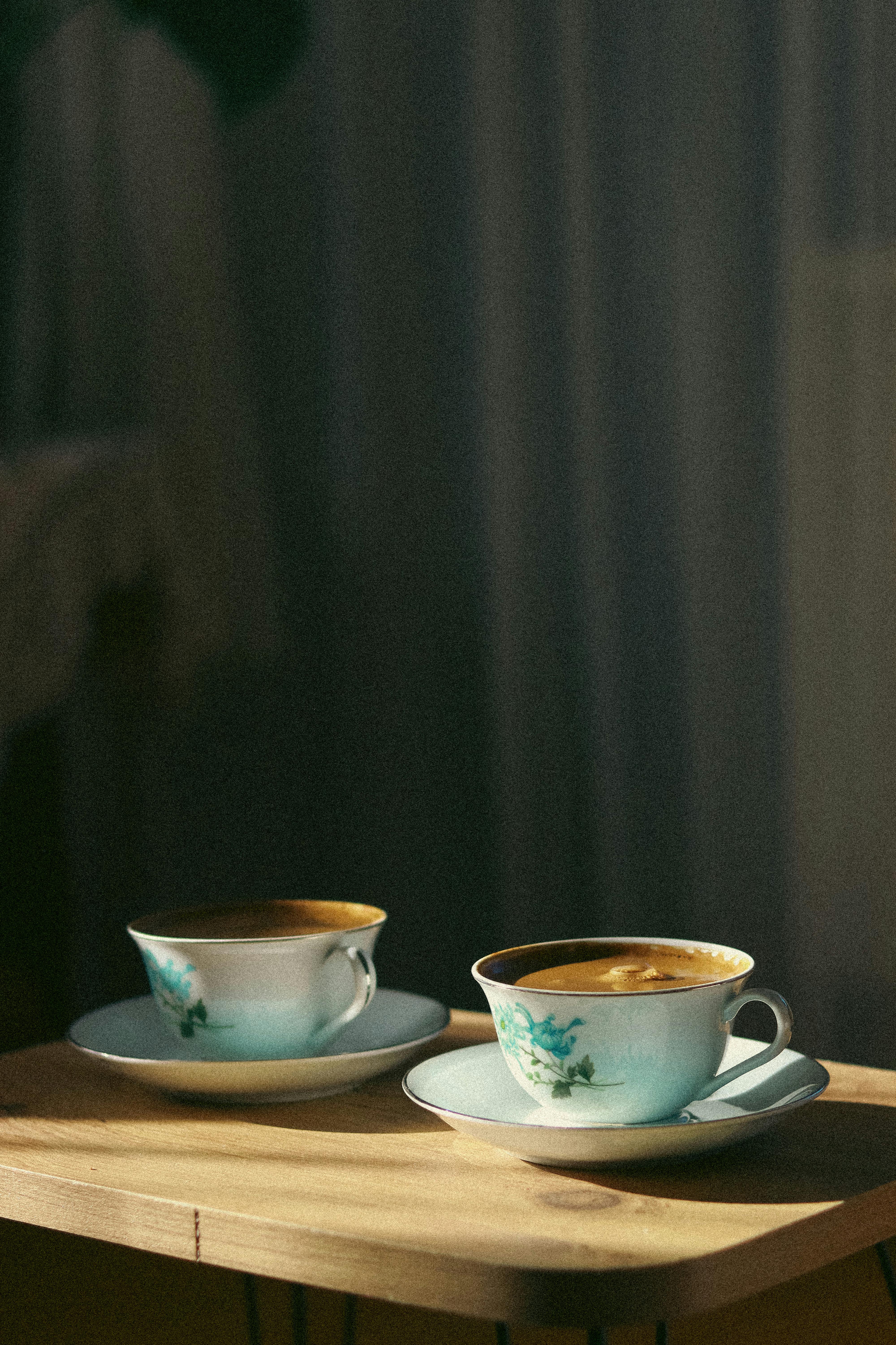 Deux tasses de café | Source : Pexels