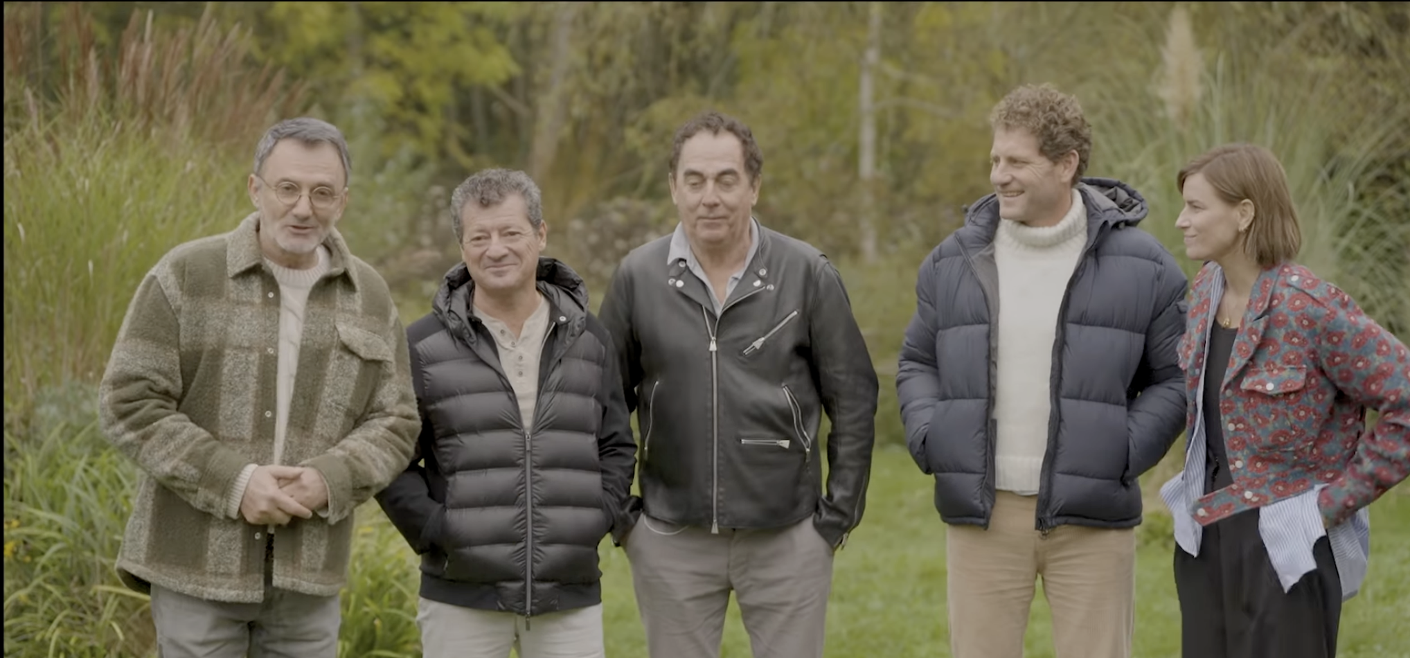 Frédéric Lopez, Les Chevaliers du Fiel, Charles Caudrelier et Fauve Hautot dans "Un dimanche à la campagne" | Source : France 2