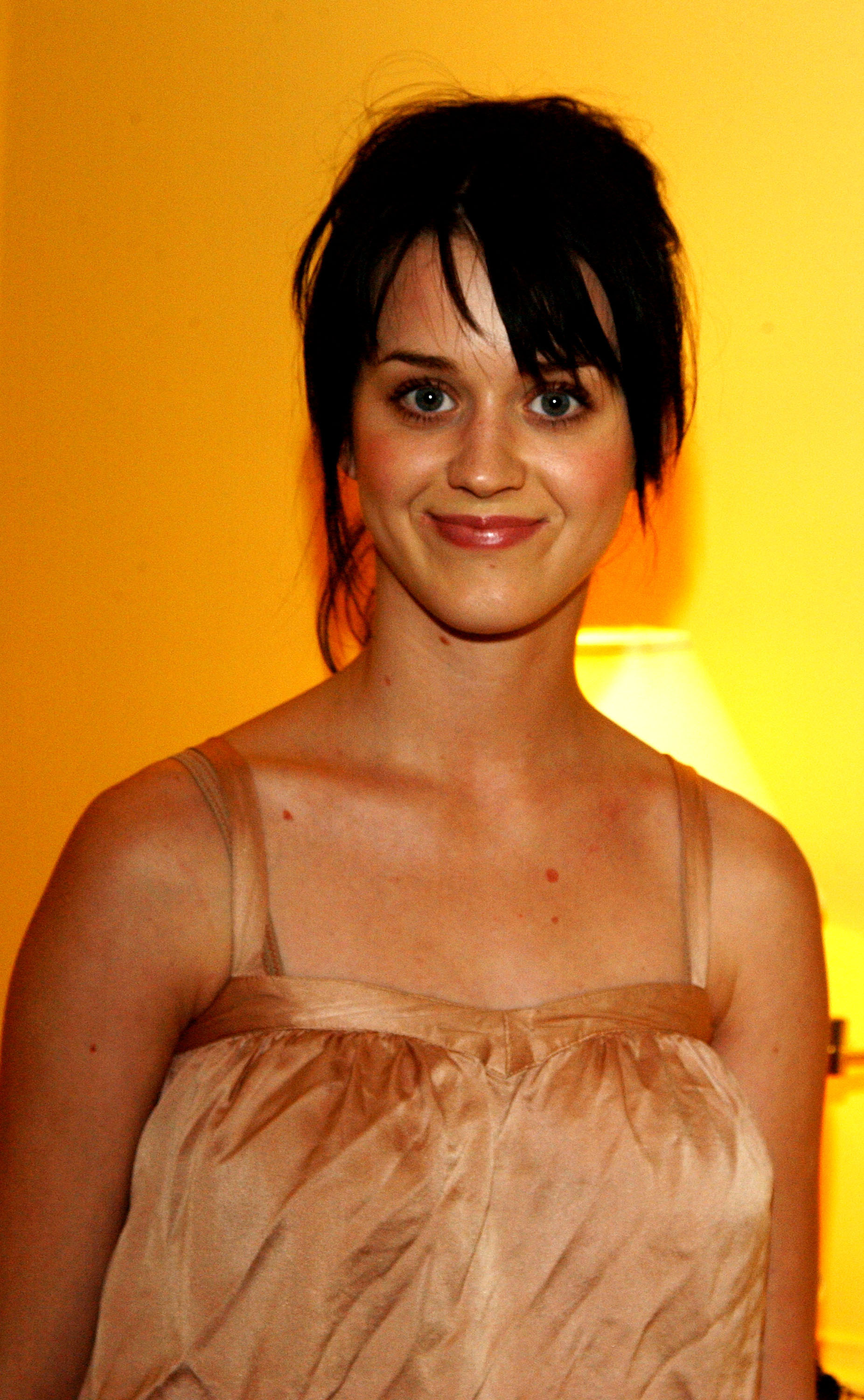 Katy Perry à la Jimmy Choo Oscar Suite, le 23 février 2004 | Source : Getty Images