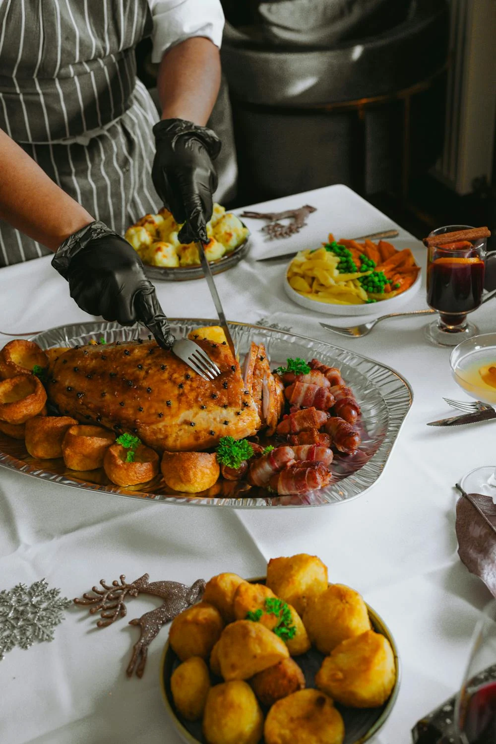 Un dîner festif | Source : Pexels