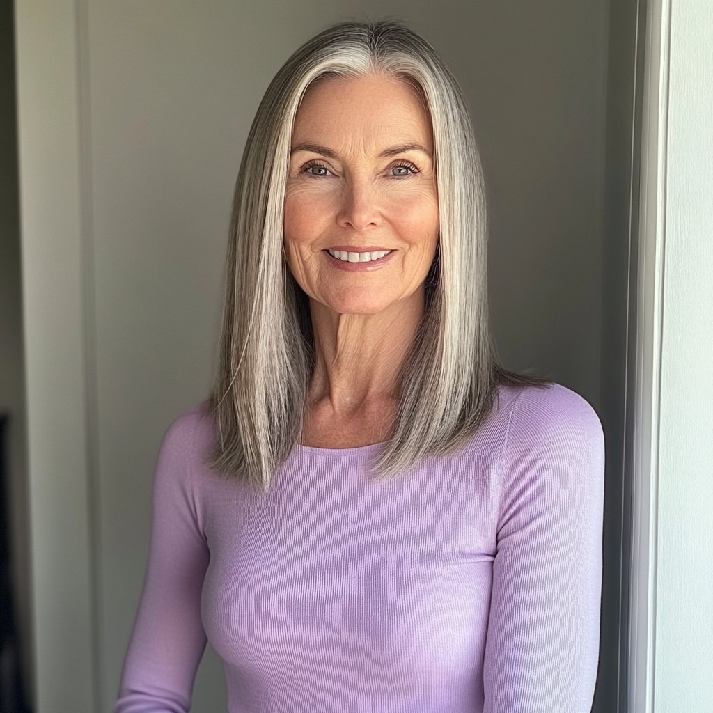 Une femme âgée souriante | Source : Midjourney