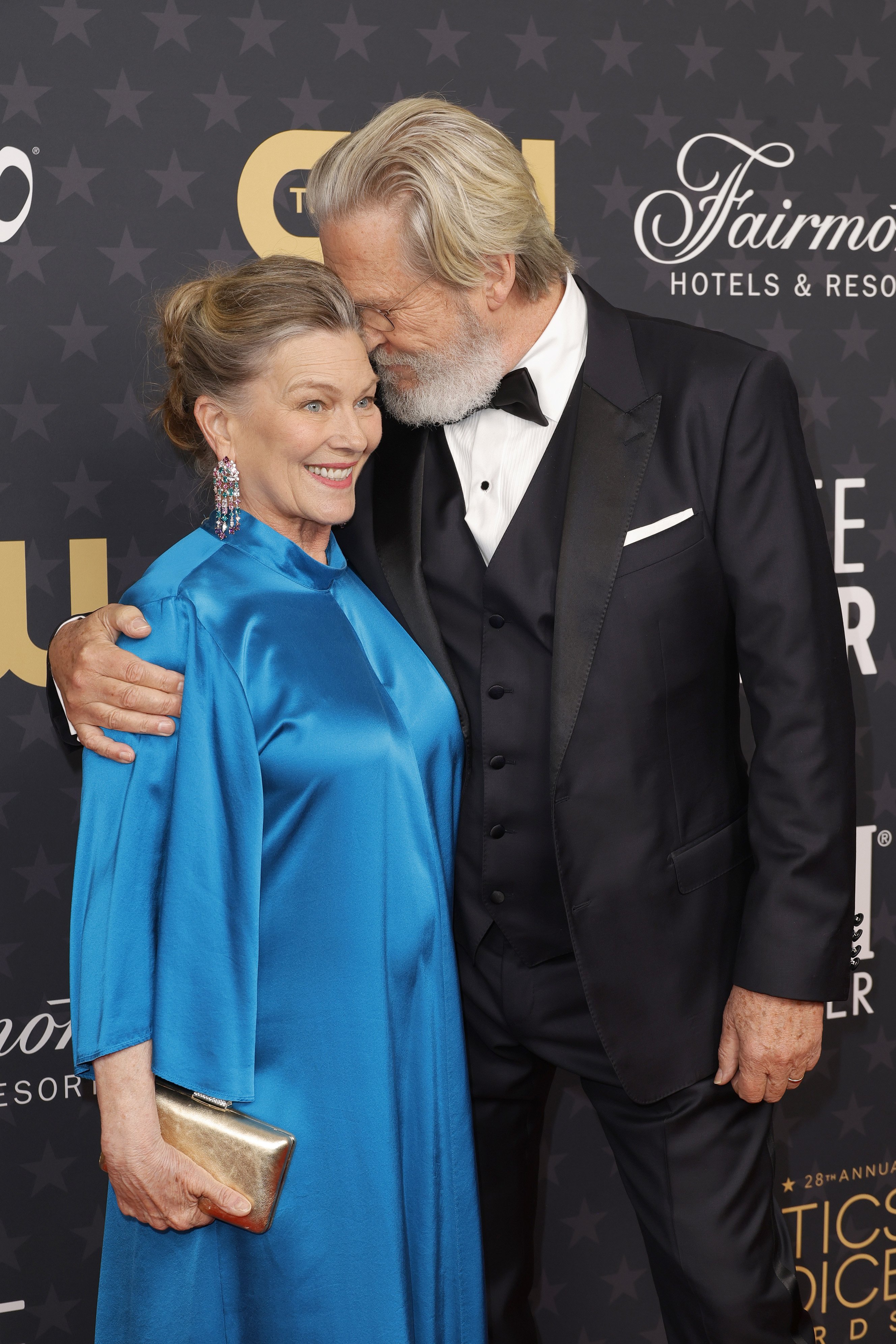 (L-R) Susan Bridges et Jeff Bridges assistent à la 28e cérémonie annuelle des Critics Choice Awards au Fairmont Century Plaza le 15 janvier 2023 à Los Angeles, Californie. | Source : Getty Images