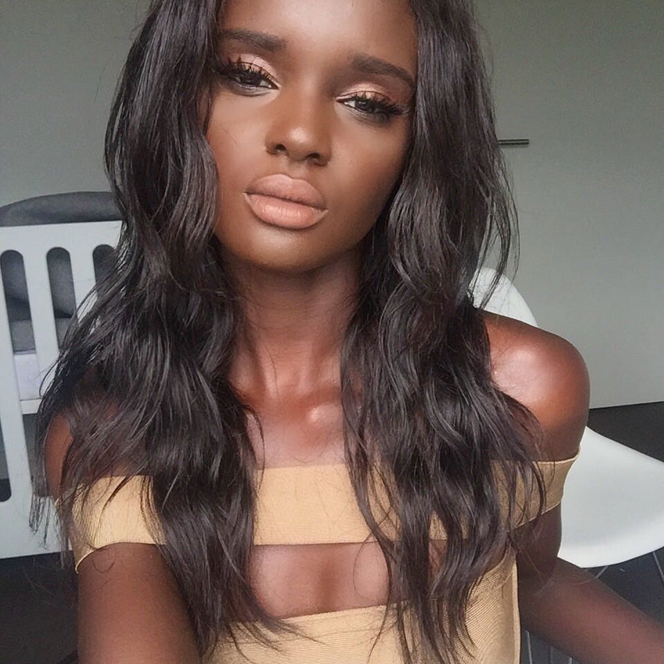 Un gros plan de Nyadak "Duckie" Thot le 8 janvier 2016 | Source : Instagram/duckiethot