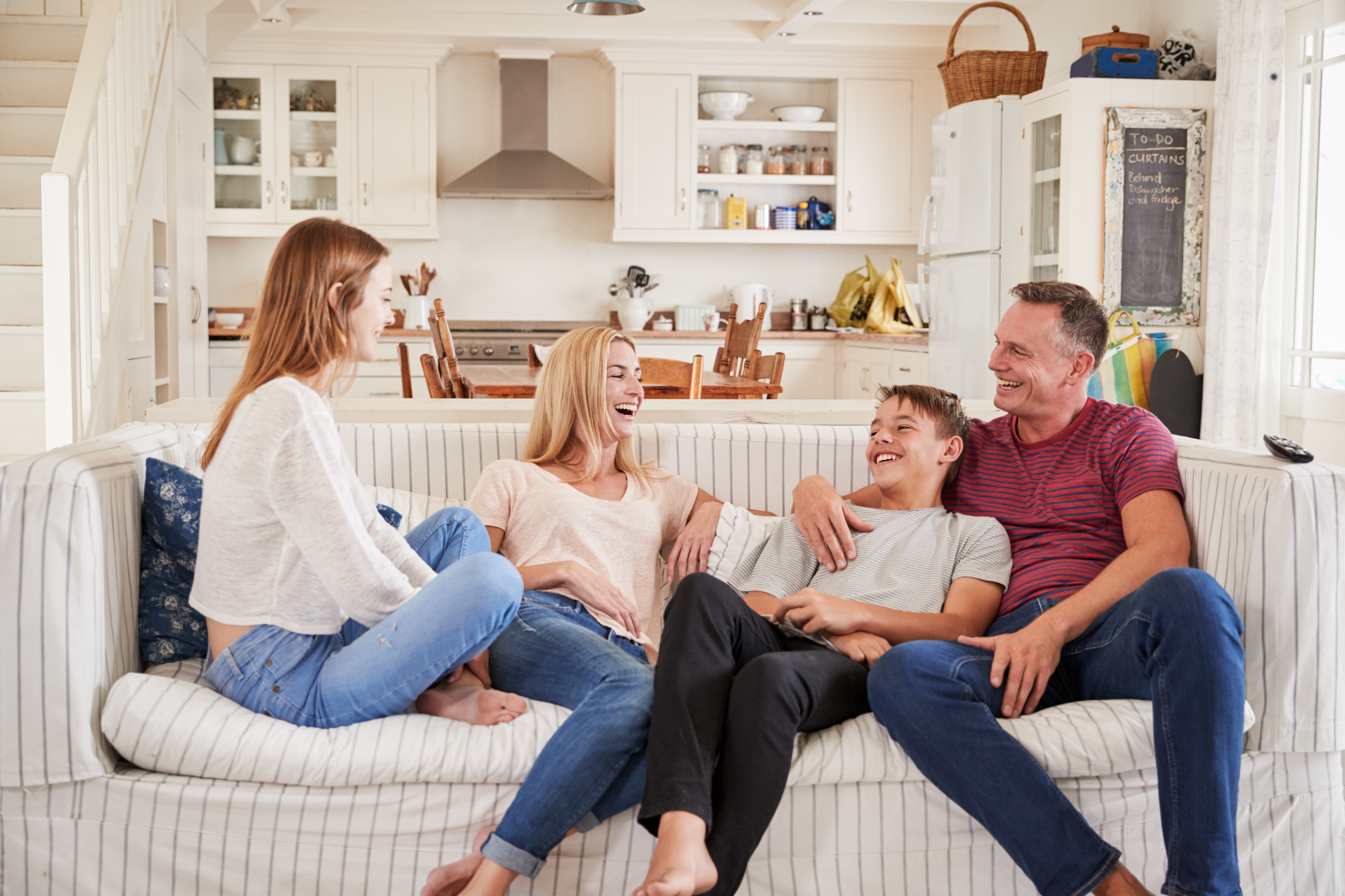 L'homme aimait profondément son fils adoptif. | Source : Shutterstock