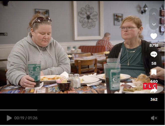Tammy Slaton et Andrea Alton, dans un post daté du 13 mai 2025 | Source : Tiktok/@tlctv