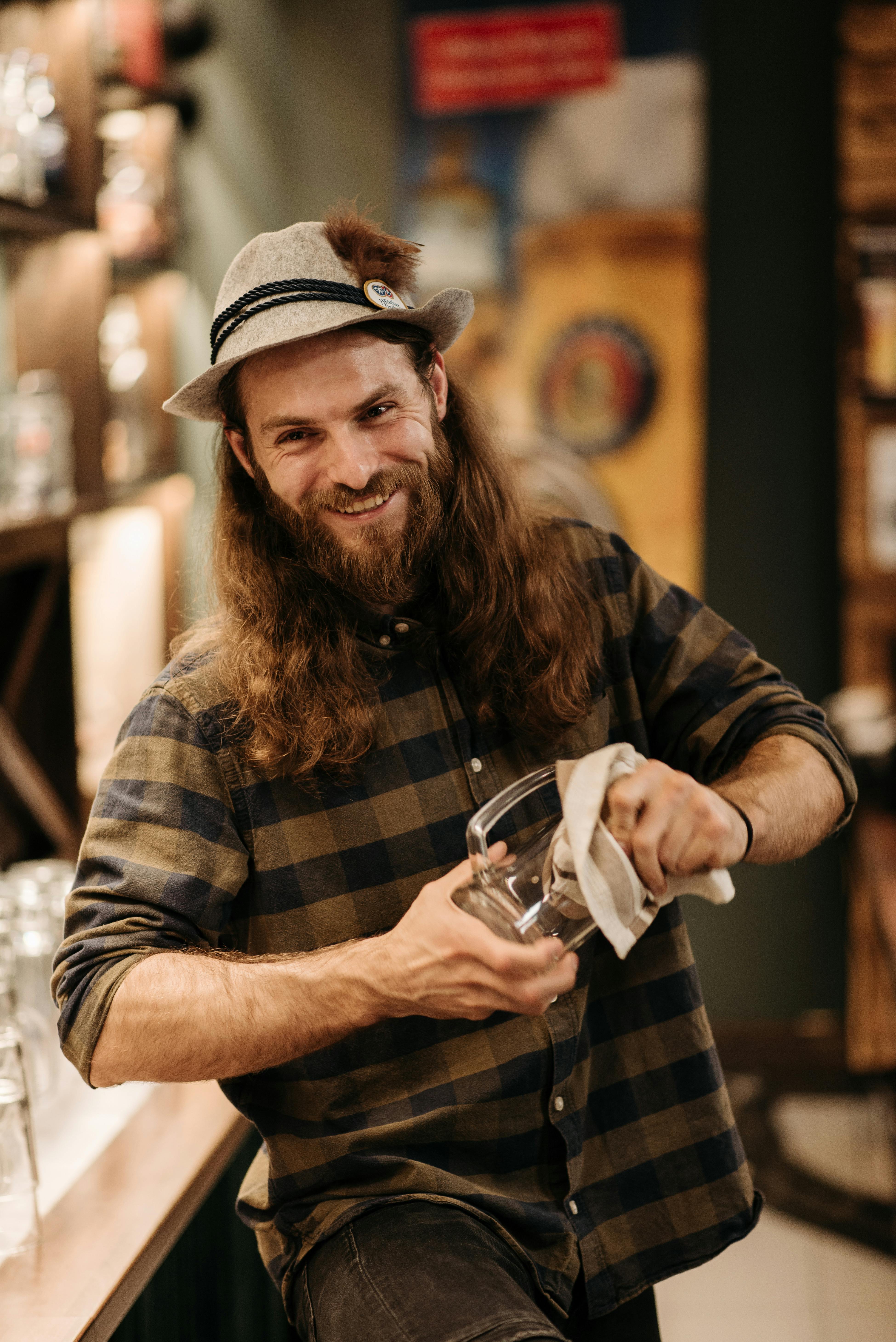 Un barman | Source : Pexels