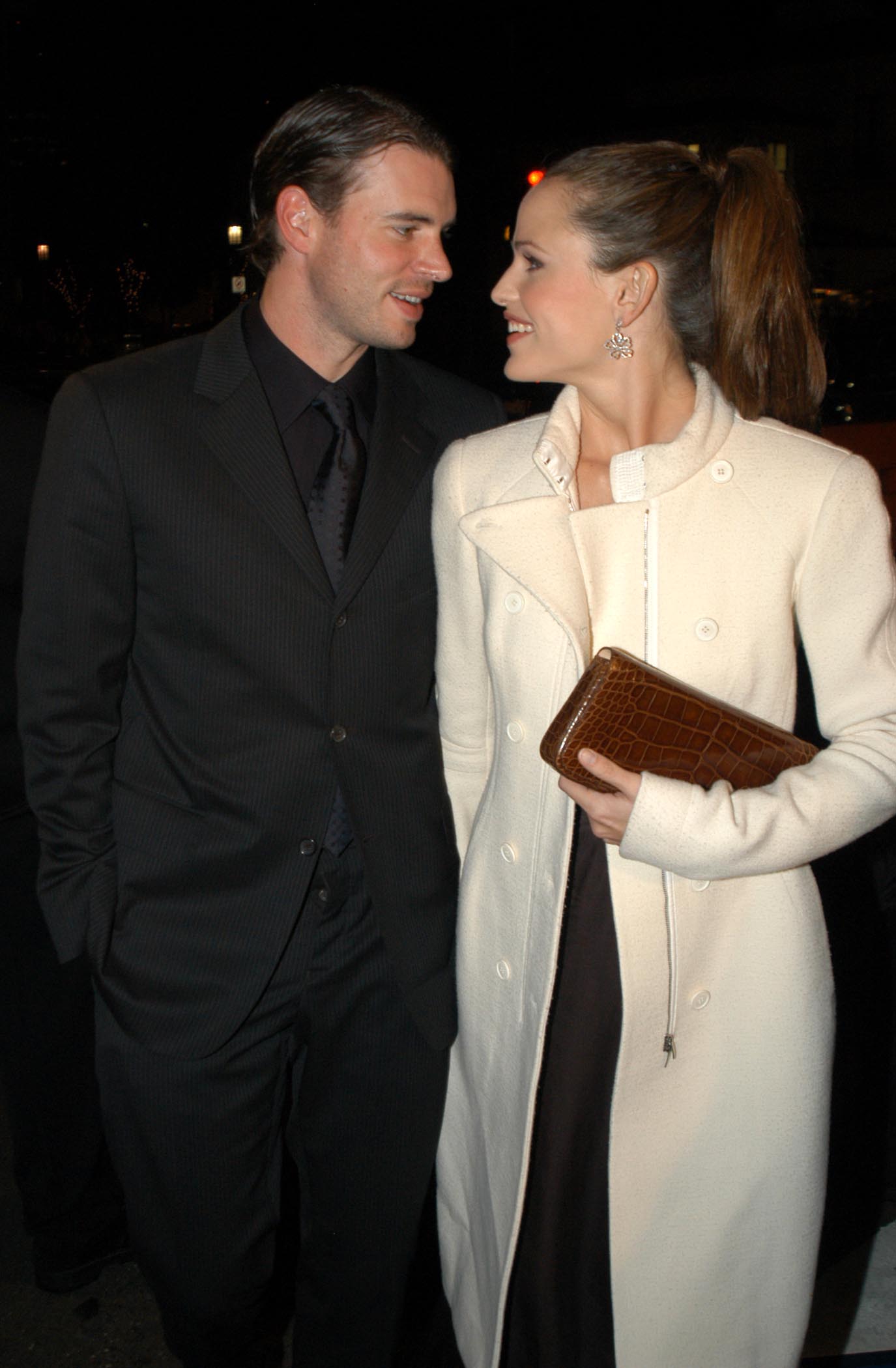 Scott Foley et Jennifer Garner à la première de "Catch Me If You Can", 2002 | Source : Getty Images