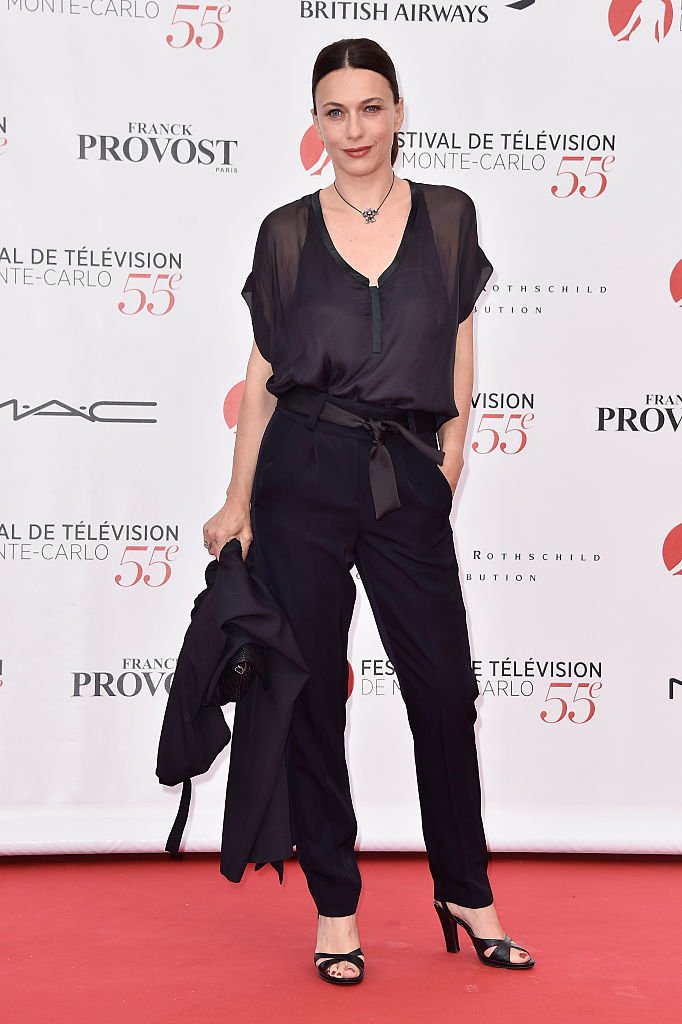 Natacha Lindinger arrive pour assister à la cérémonie d'ouverture du 55e Festival de télévision de Monte-Carlo le 13 juin 2015 à Monte-Carlo, Monaco. | Photo : Getty Images