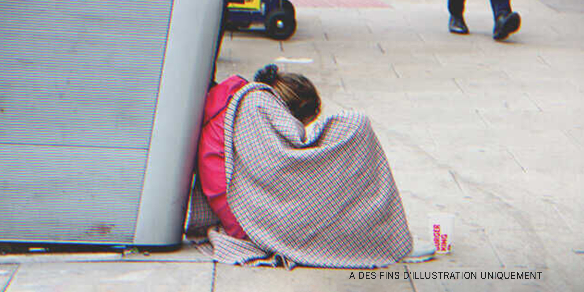 Une sans-abri | Source : Shutterstock