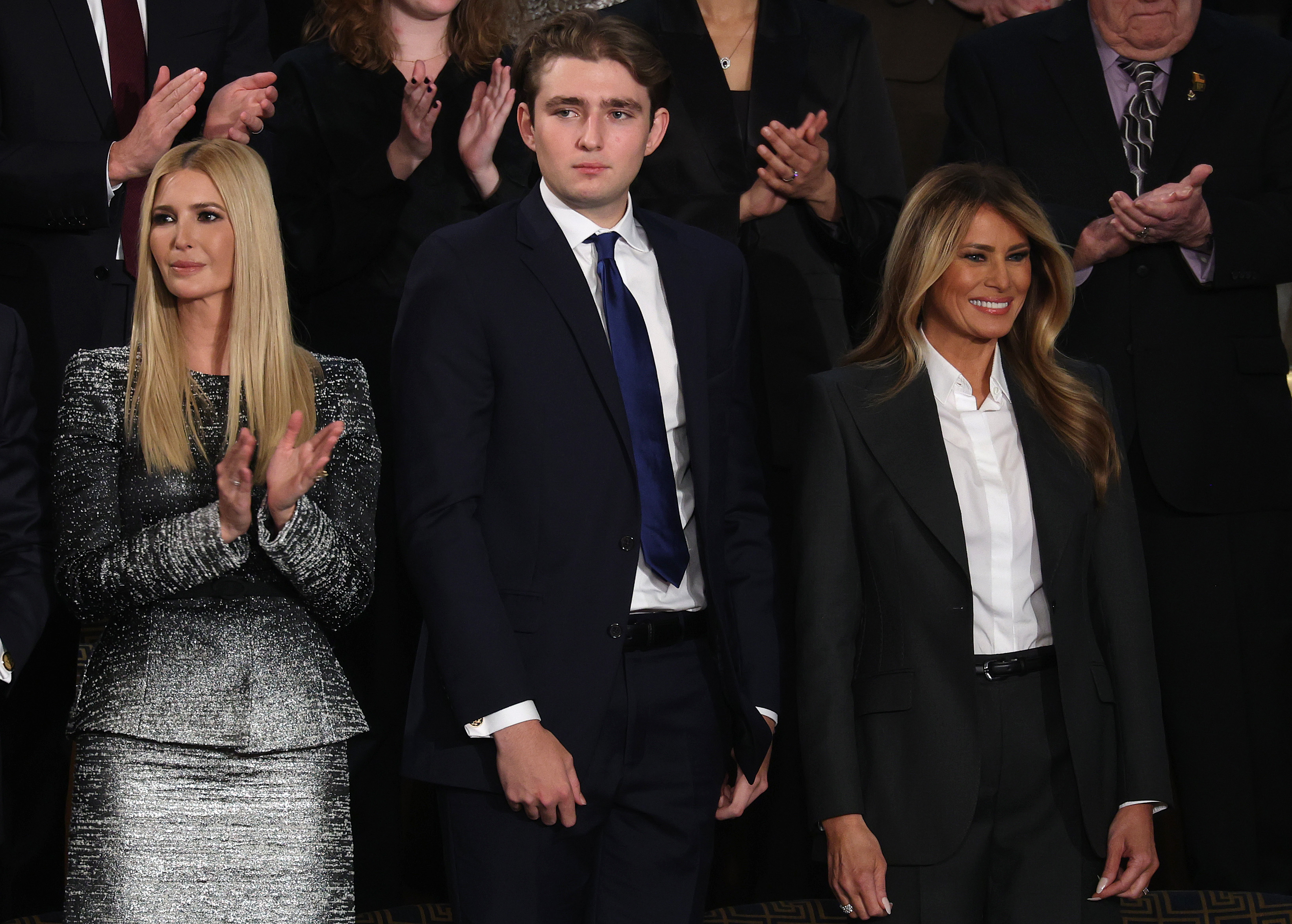 Ivanka, Barron et Melania Trump lors du discours sur l'état de l'Union pendant une session conjointe du Congrès au Capitole des États-Unis, le 24 février 2026, à Washington, DC. | Source : Getty Images