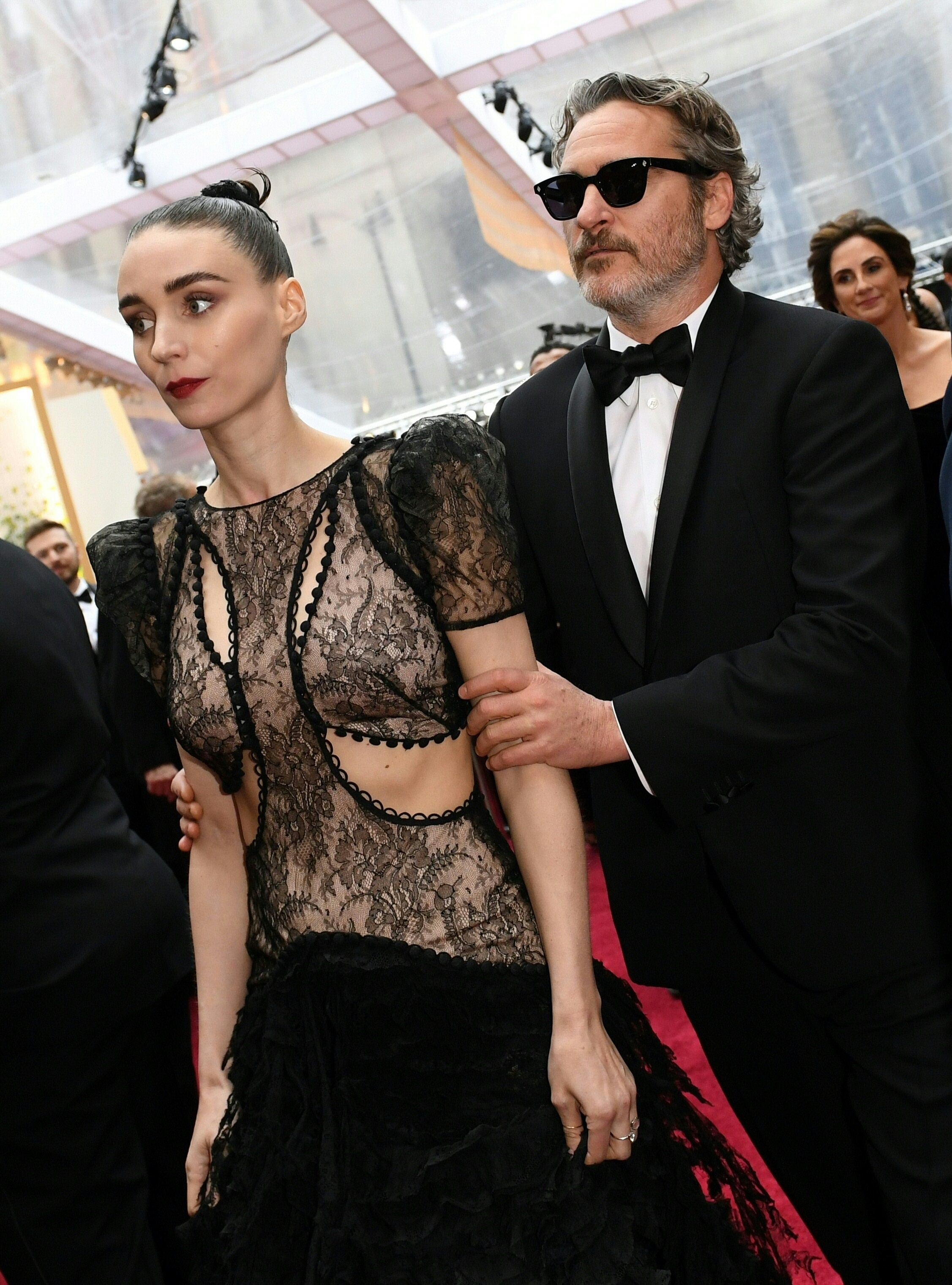 Rooney Mara et Joaquin Phoenix lors de la 92e cérémonie des Oscars à Hollywood, en Californie, le 9 février 2020 | Source : Getty Images