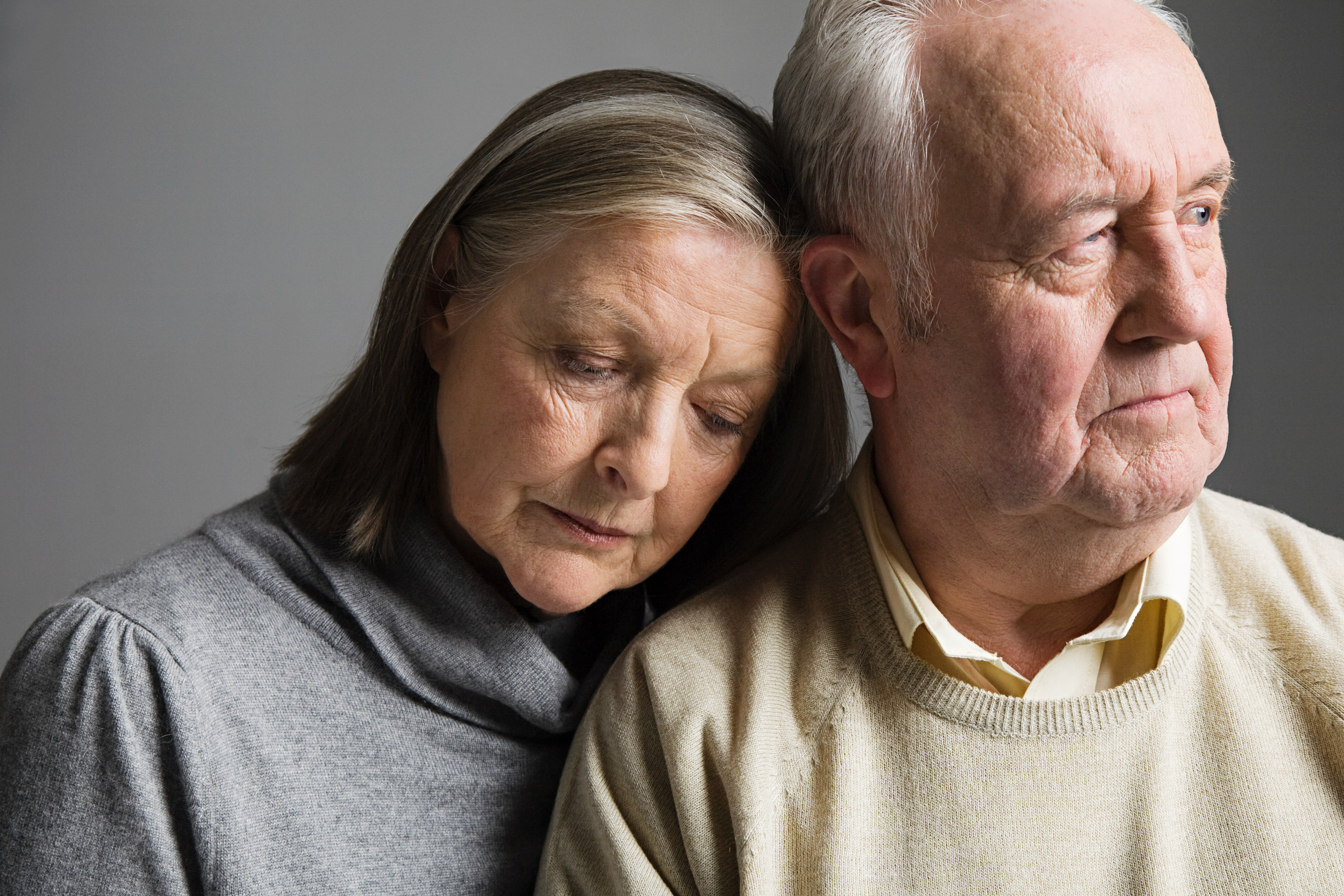 Parents âgés stressés | Source : Getty Images