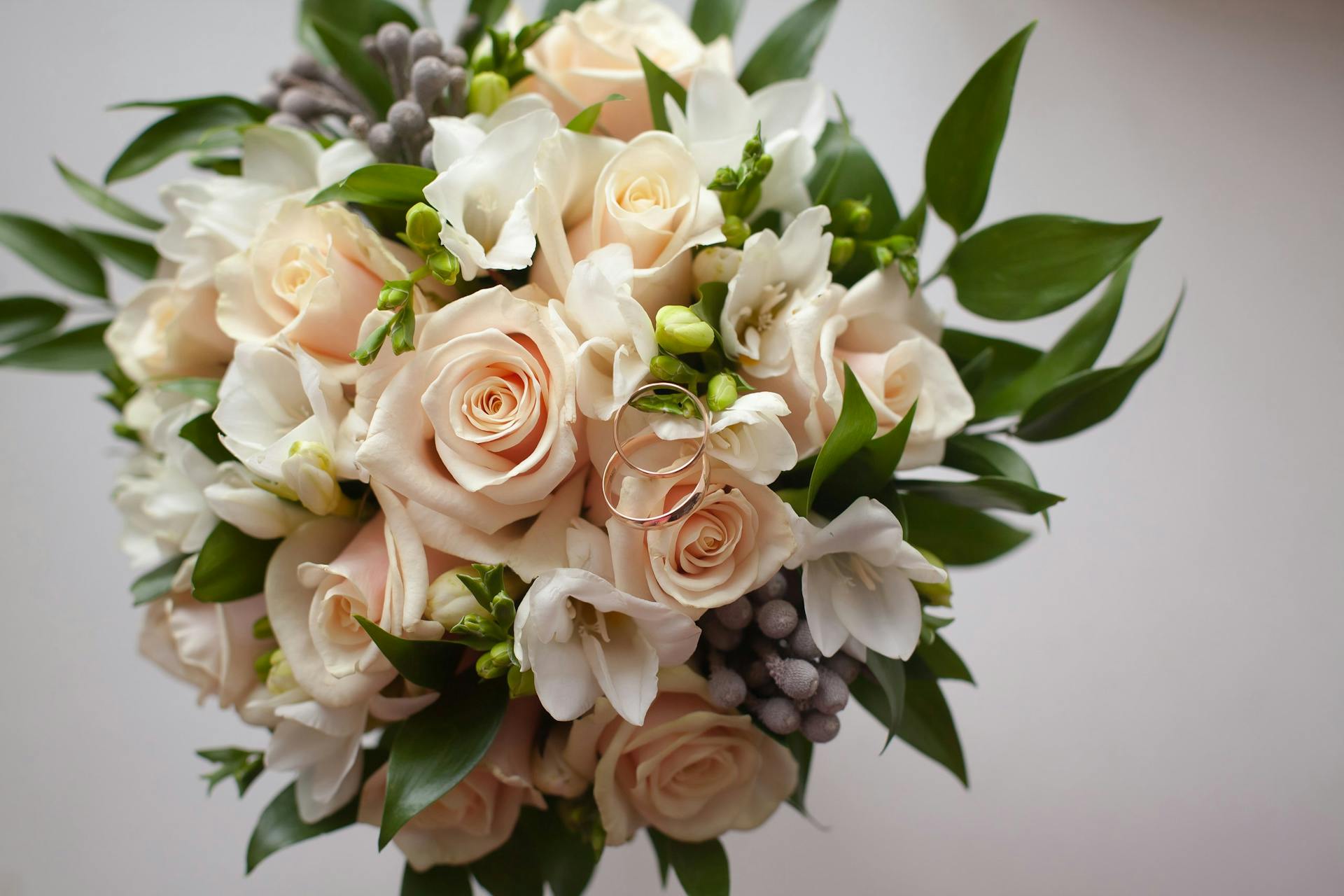 Une composition florale | Source : Pexels