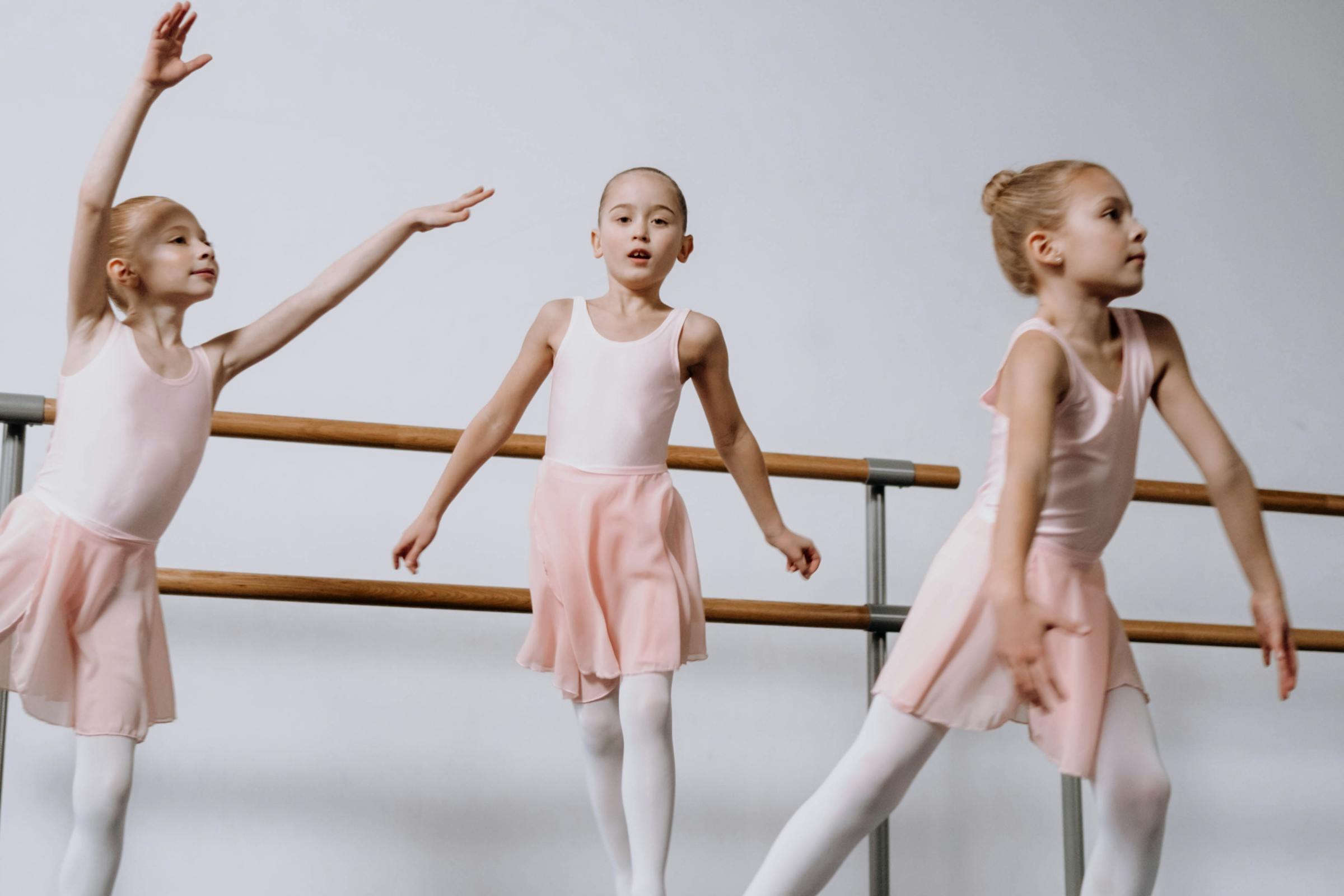 Enfants en cours de ballet | Source : Pexels