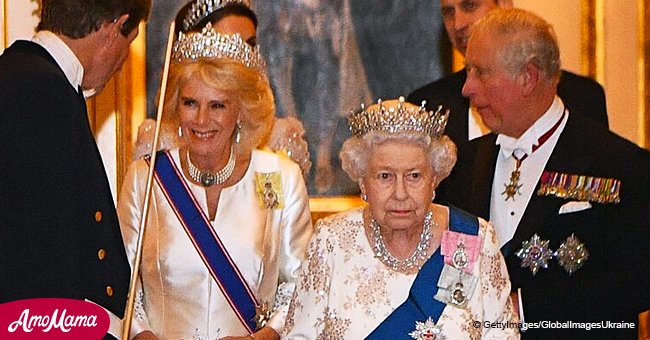 La reine Elizabeth et la duchesse Camilla sont particulièrement majestueuses dans les diadèmes de luxe lors d'une réception royale
