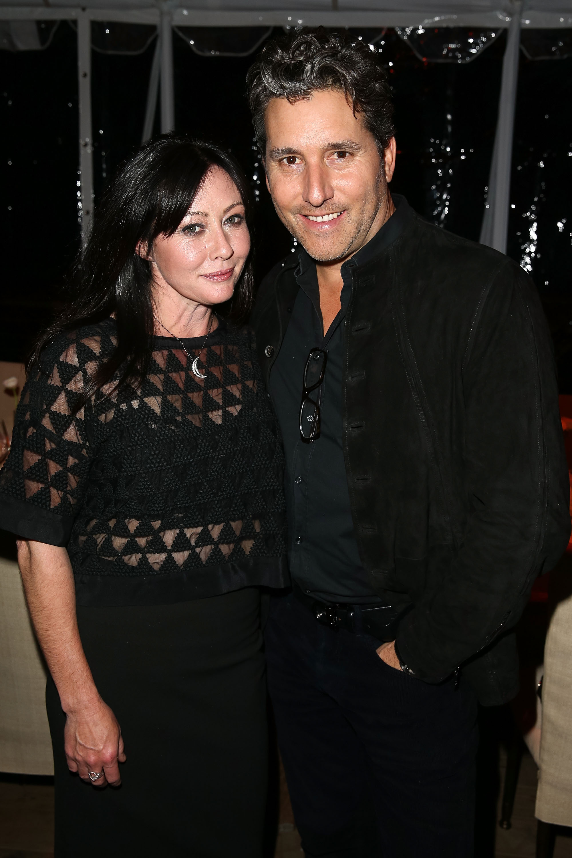 Shannen Doherty et Chris Cortazzo au Nobu Malibu le 15 décembre 2014, à Malibu, en Californie. | Source : Getty Images