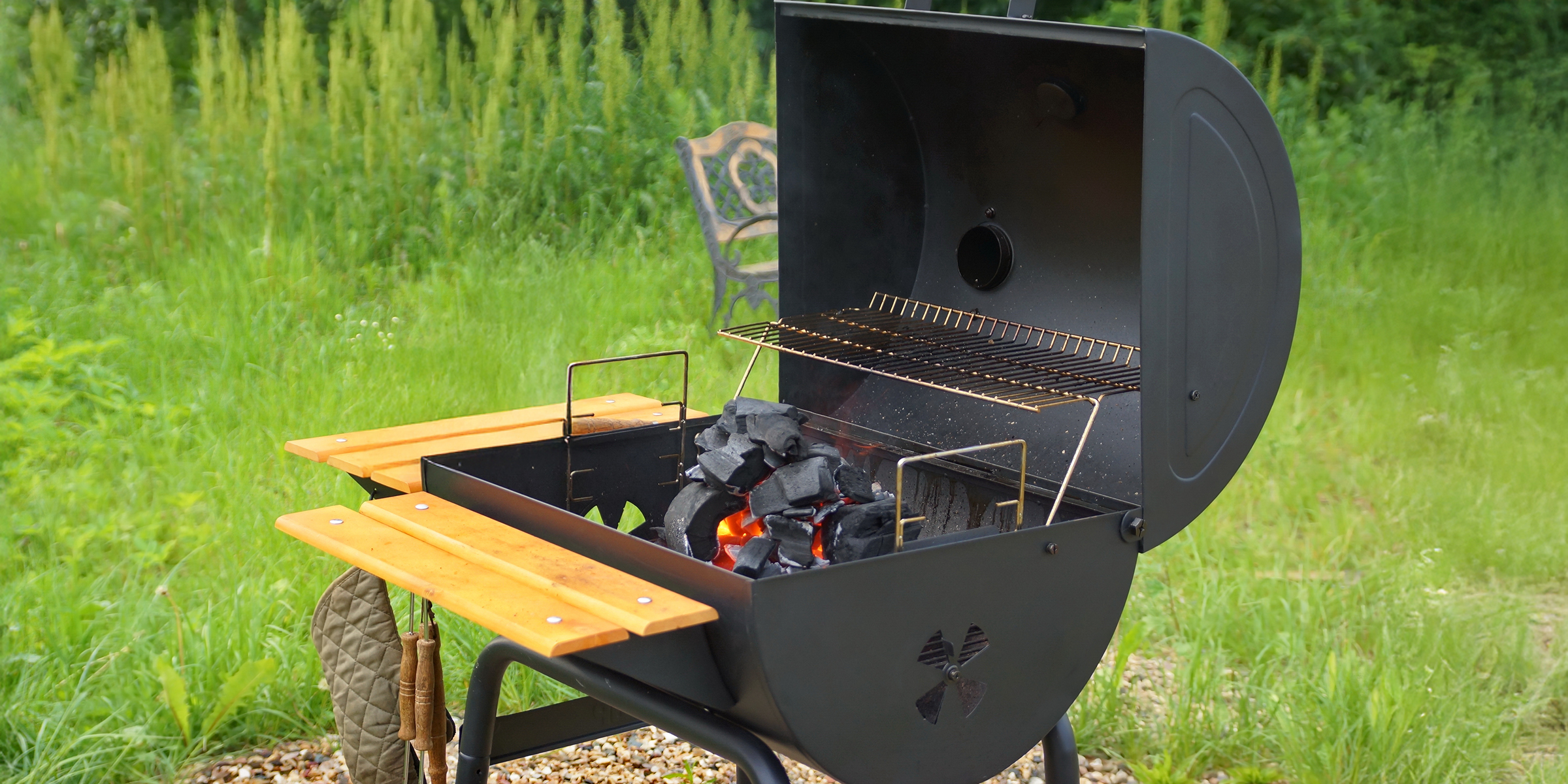 Une grille de barbecue | Source : Shutterstock