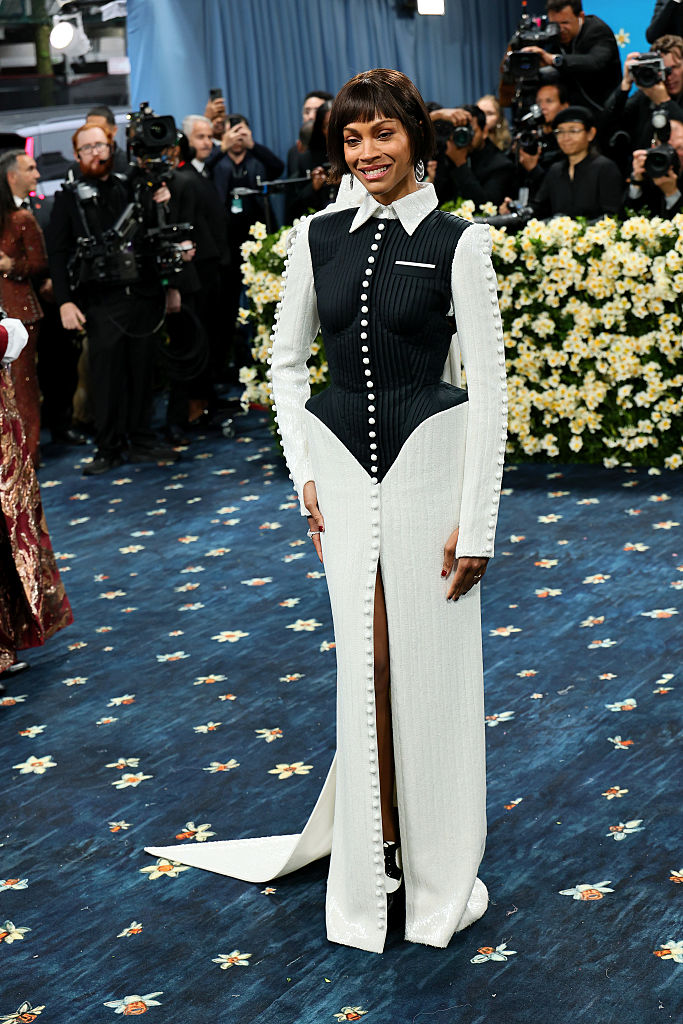 Zoe Saldaña lors du Met Gala 2025 à New York.