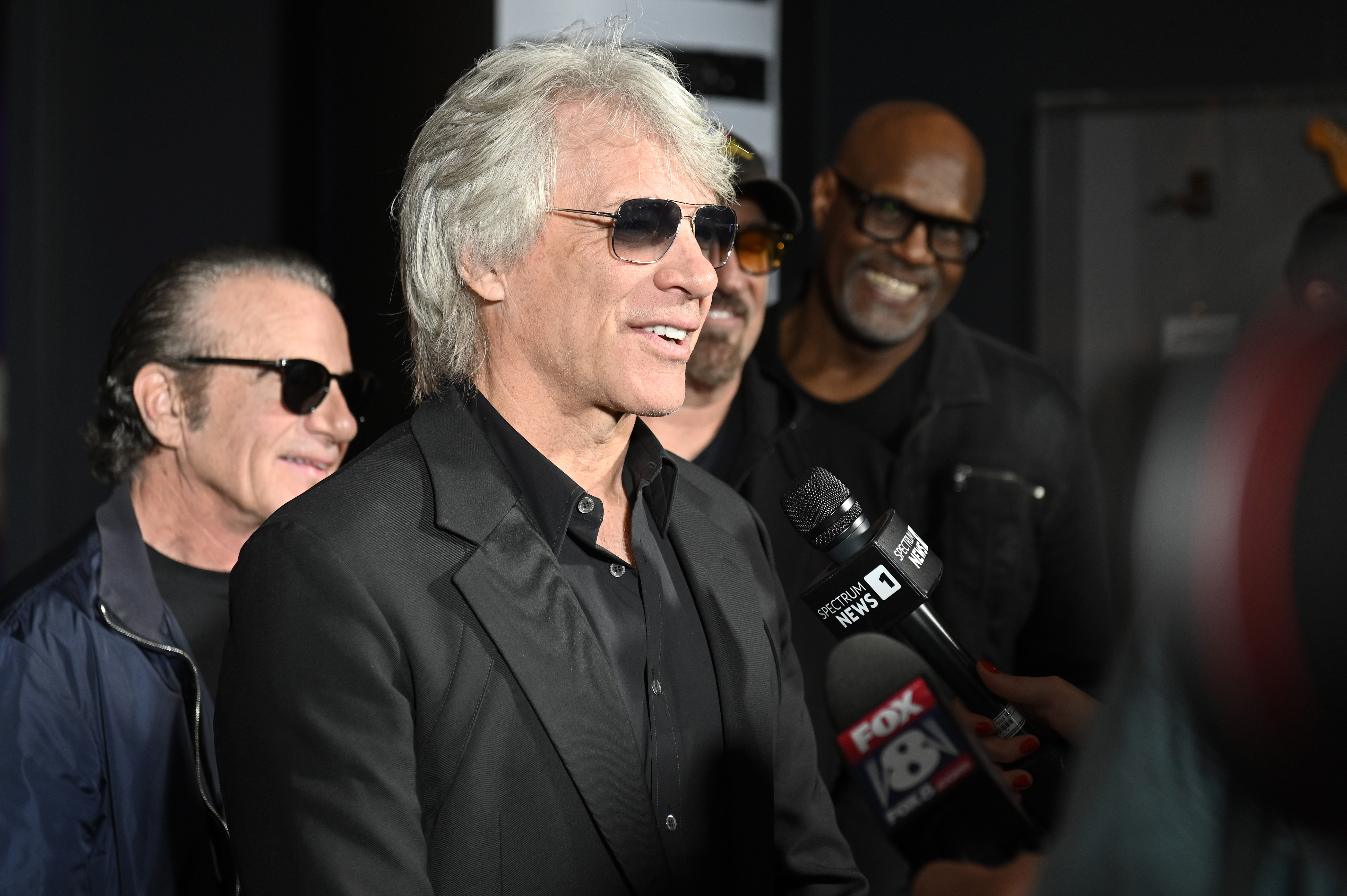 Jon Bon Jovi au Rock and Roll Hall of Fame and Museum le 08 juin 2024 à Cleveland, dans l'Ohio. | Source : Getty Images