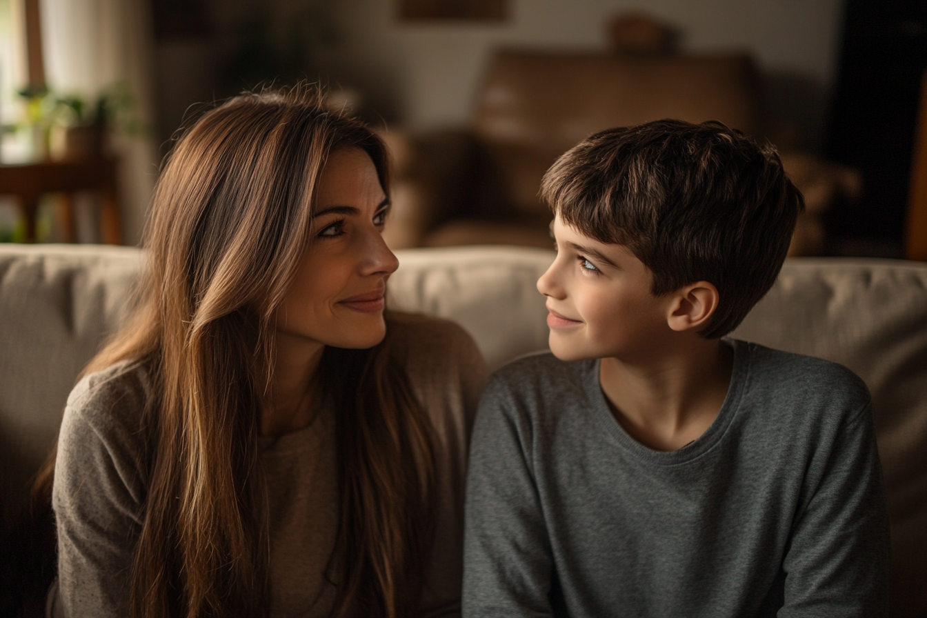 Une femme qui sourit à son fils | Source : Midjourney