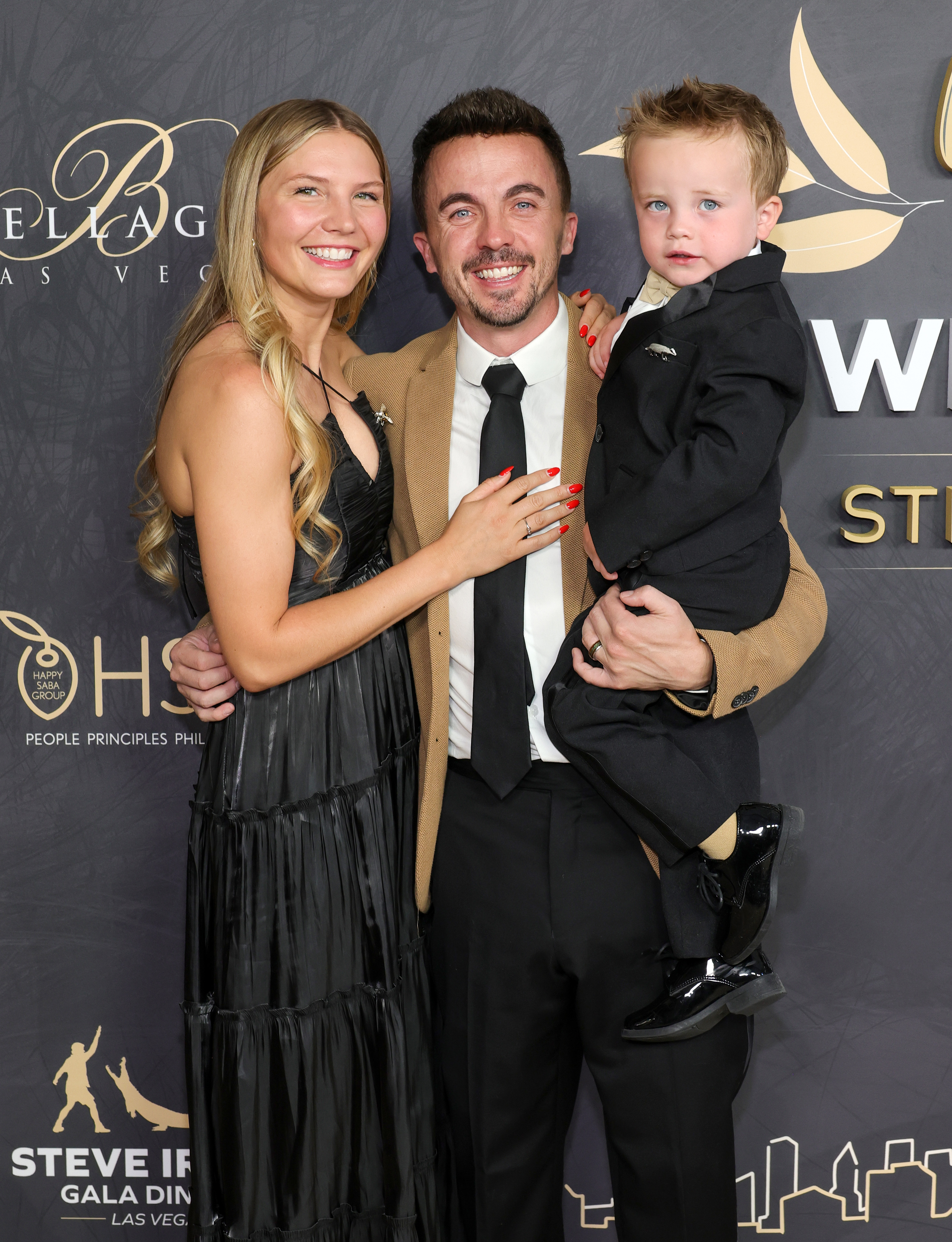 L'acteur avec sa femme et leur fils lors du gala Steve Irwin le 11 mai 2024 à Las Vegas, Nevada | Source : Getty Images