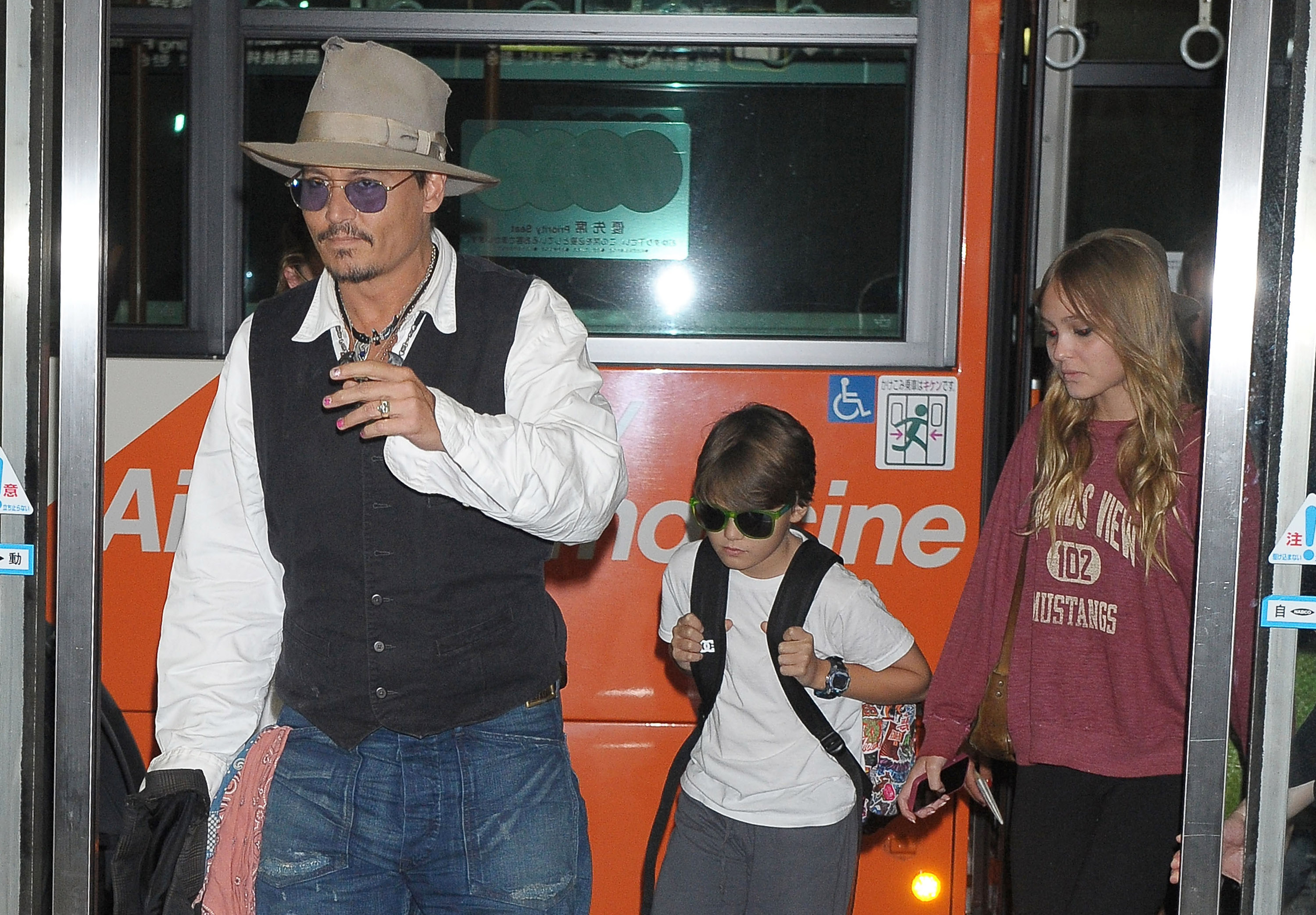 Johnny, Jack et Lily-Rose Depp. | Source : Getty Images