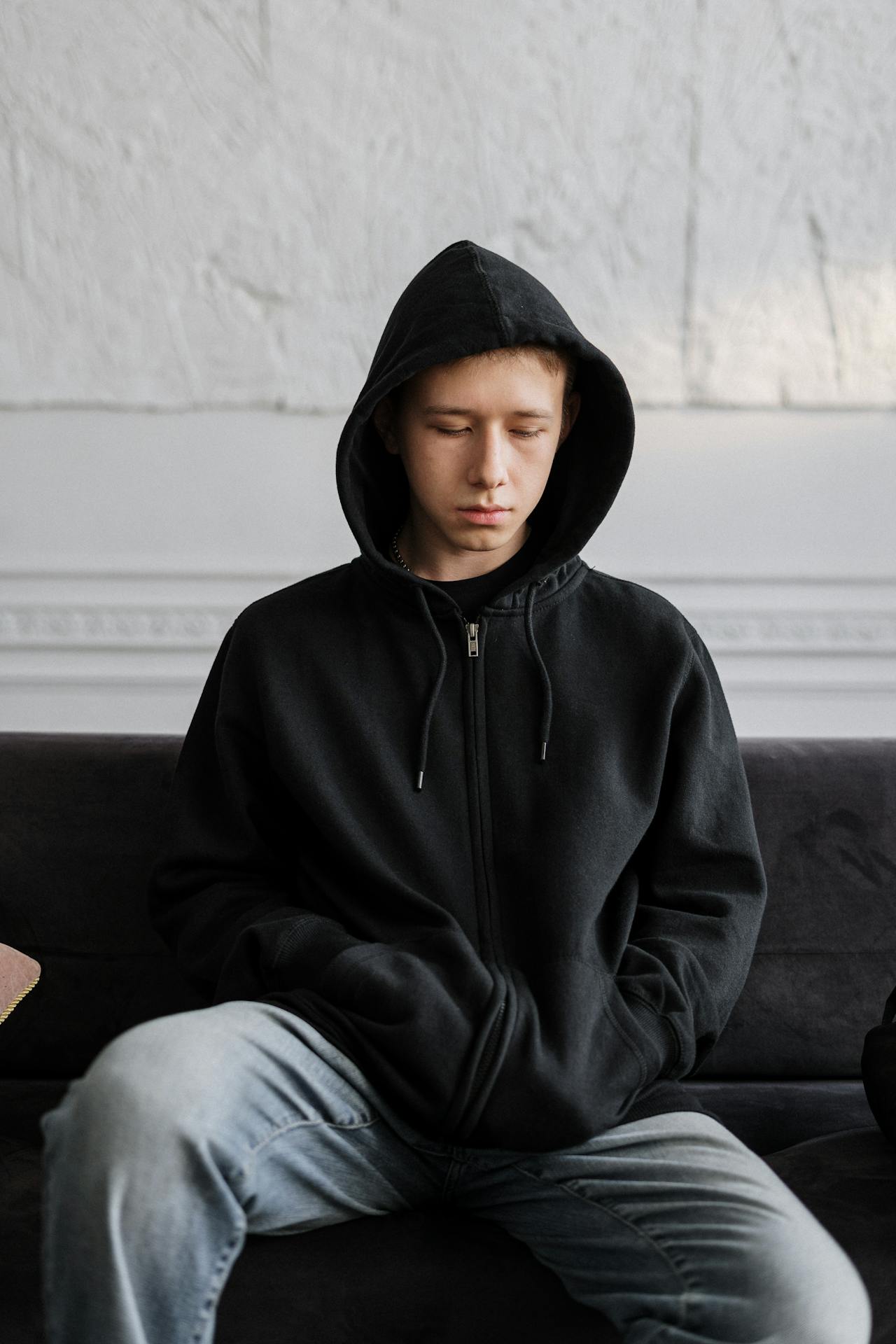 Un adolescent déprimé | Source : Pexels