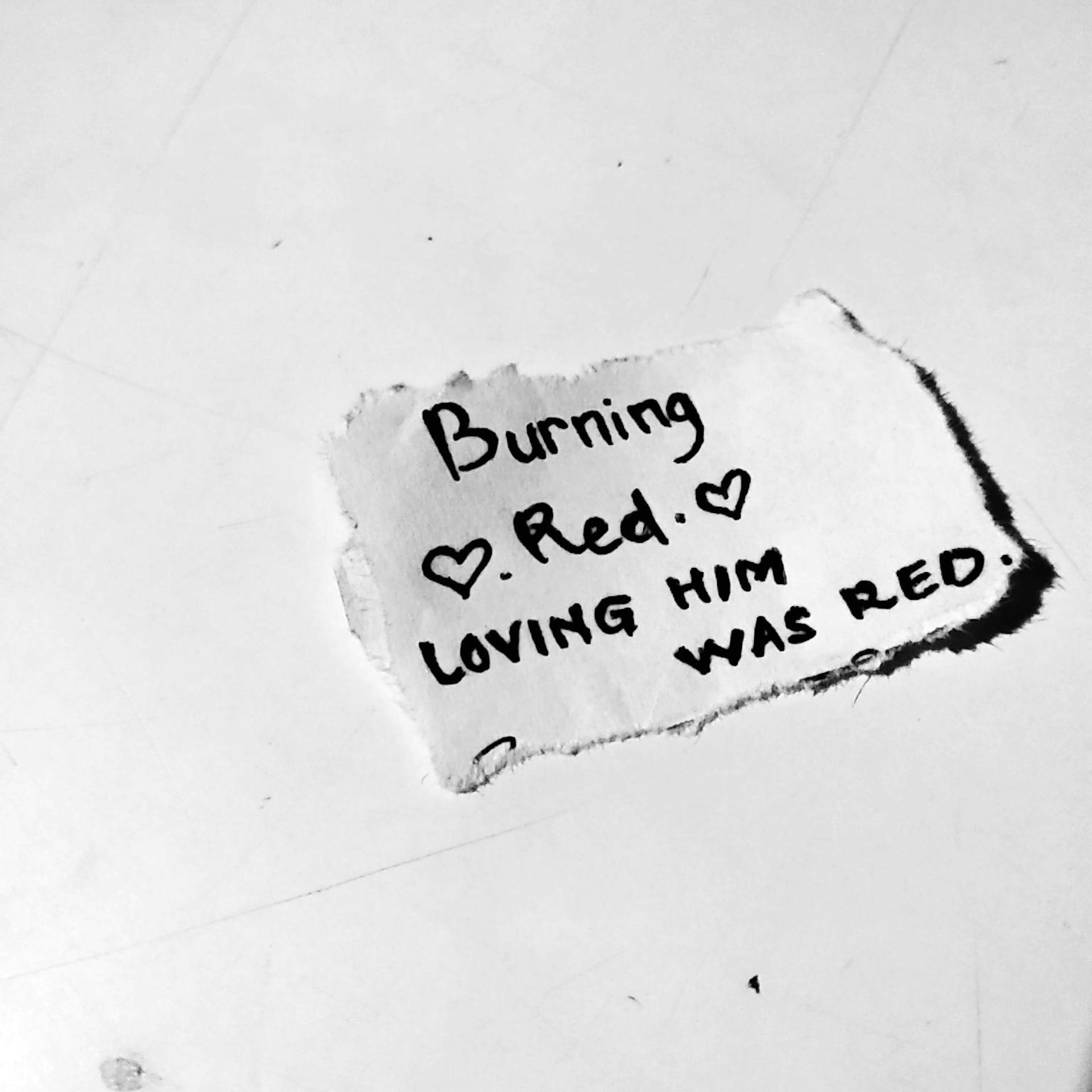 Un message écrit à la main sur un morceau de papier | Source : Pexels