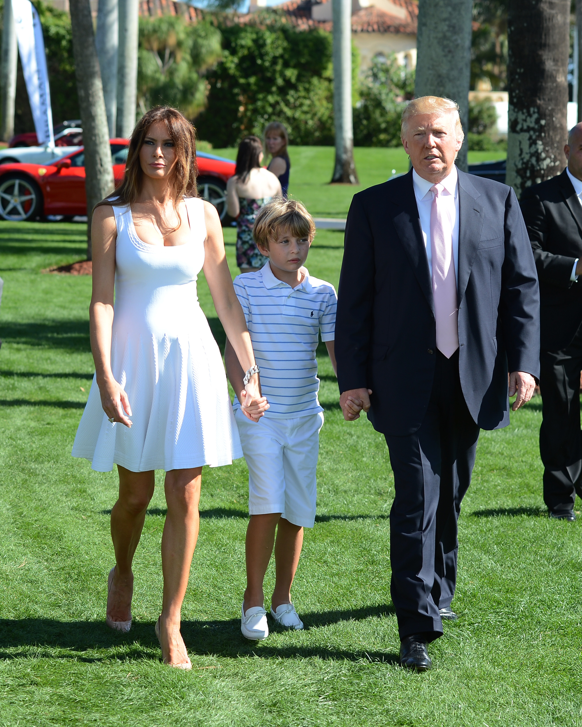 Donald, Melania et Barron Trump lors du Grand Prix Trump Invitational à Mar-a-Lago, le 6 janvier 2013, à Palm Beach, en Floride. | Source : Getty Images