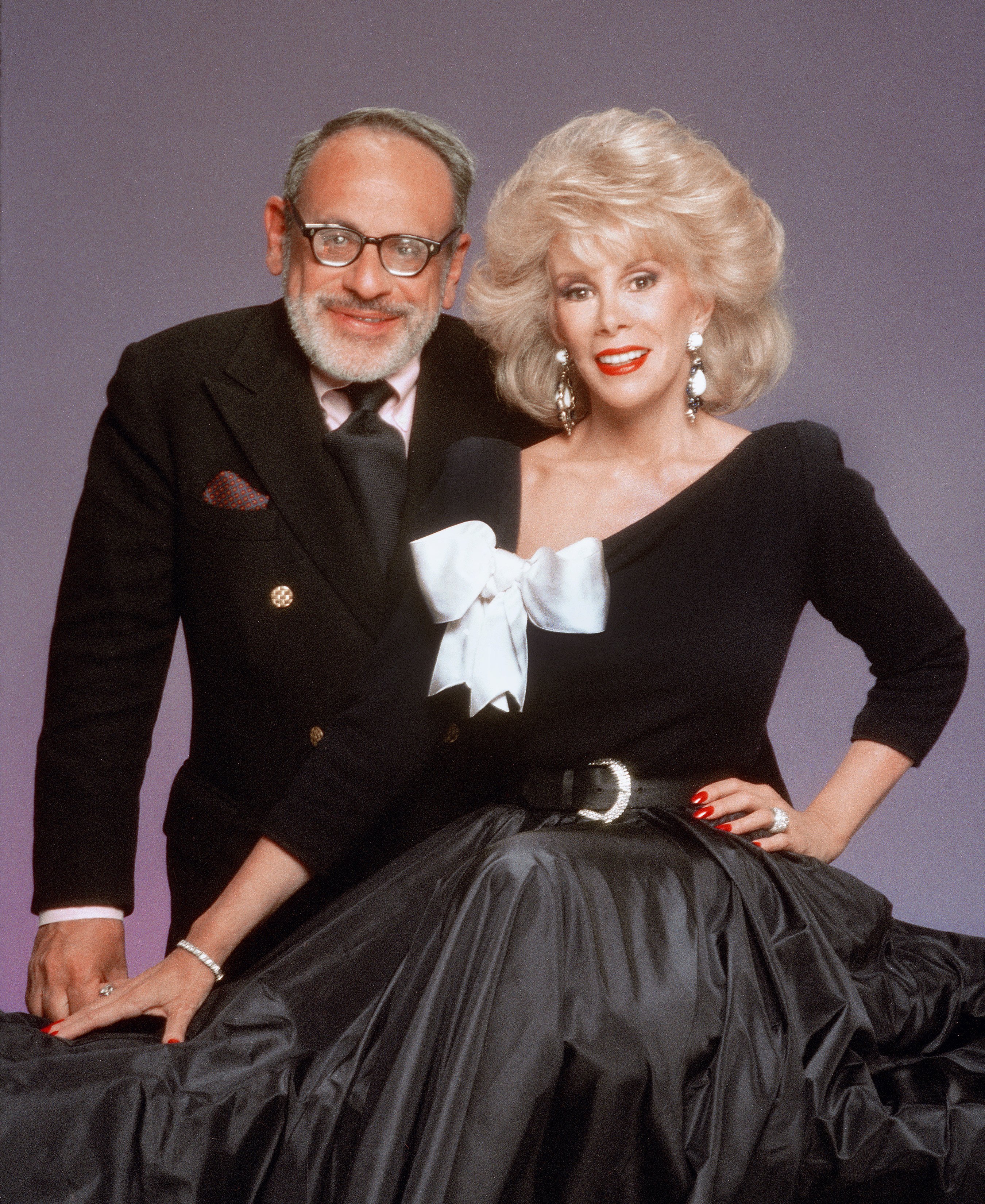 Edgar Rosenberg et Joan Rivers posent pour un portrait en 1987 à Los Angeles, Californie | Source : Getty Images