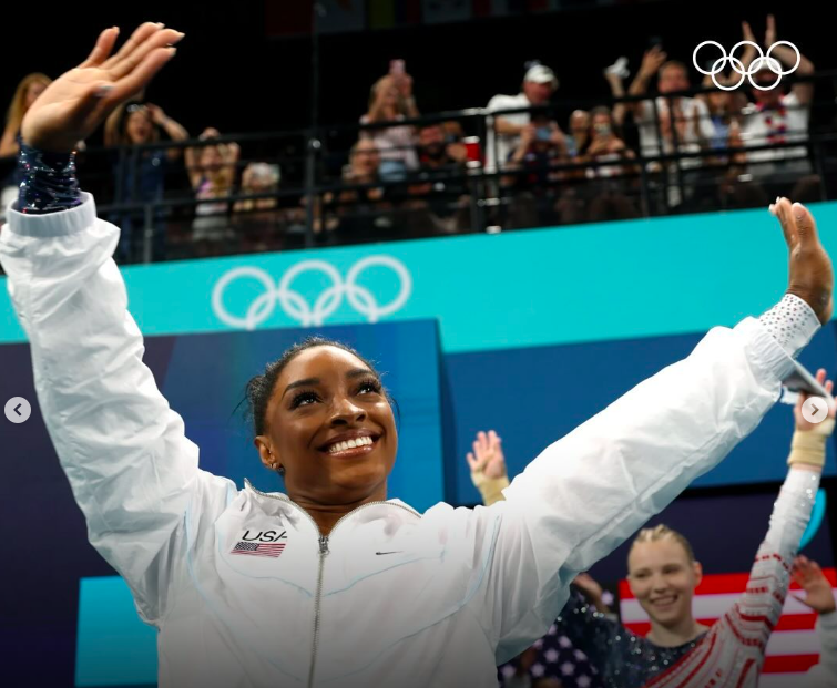 Simone Biles aux Jeux olympiques de Paris, postés le 30 juillet 2024 | Source : Instagram/olympics et usagym