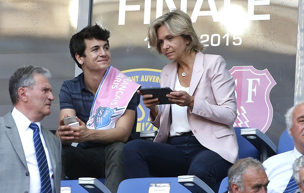 Valérie Pecresse assiste à la finale du Top 14 entre l'ASM Clermont Auvergne et le Stade français Paris au Stade de France le 13 juin 2015 à Saint-Denis près de Paris, France. | Photo : Getty Images