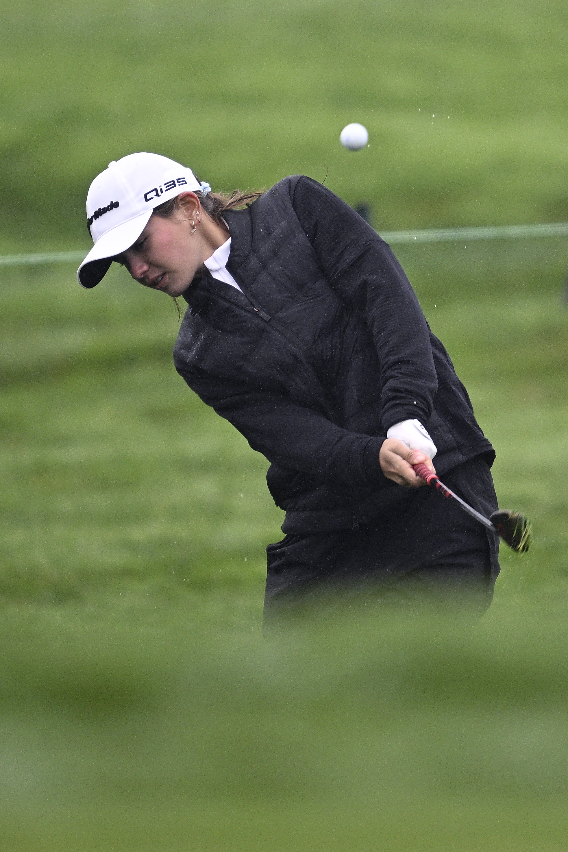 Kai Madison Trump joue un coup sur le neuvième trou avant The Genesis Invitational 2025, le 12 février 2025, à La Jolla, en Californie. | Source : Getty Images