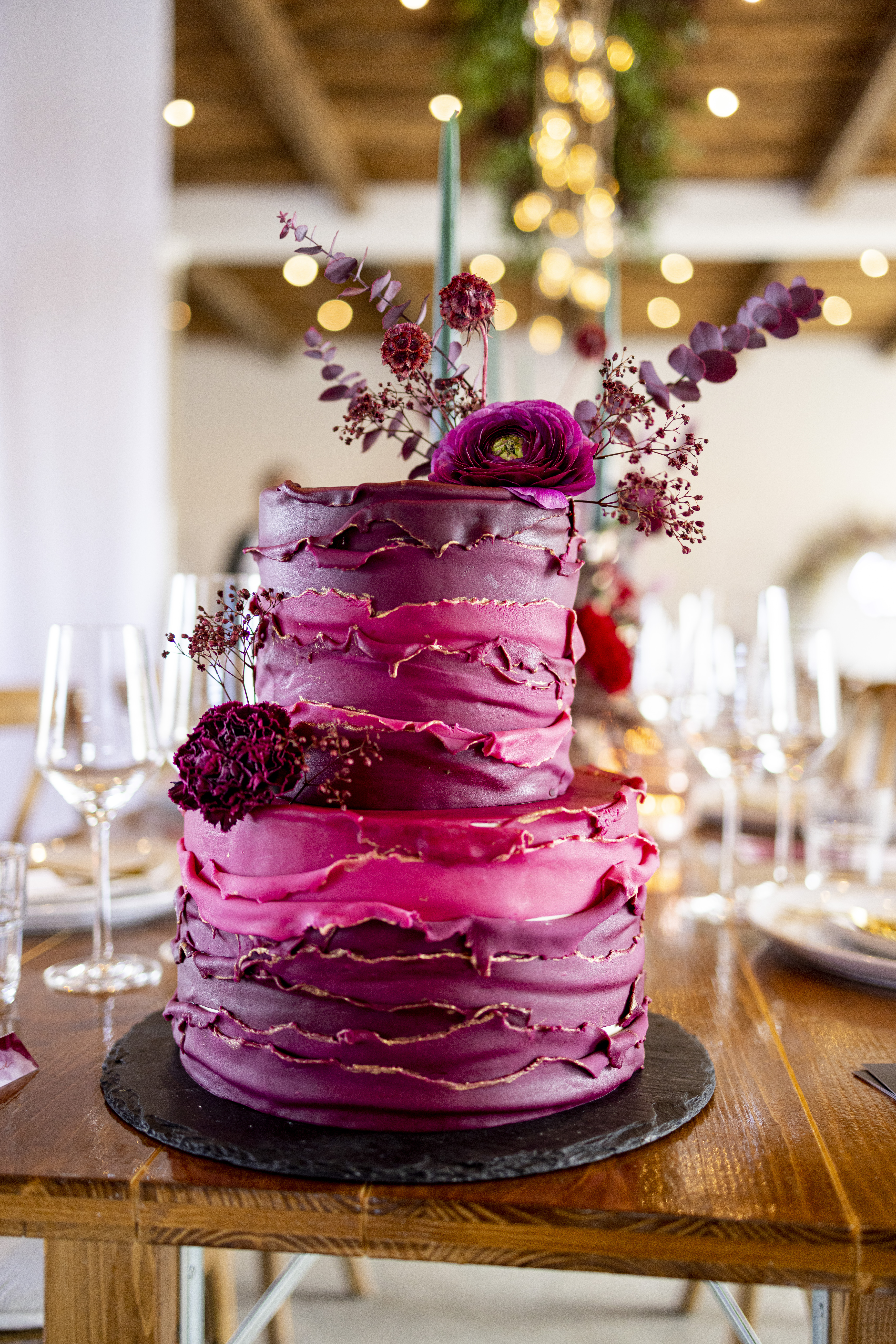 Un gros gâteau | Source : Getty Images