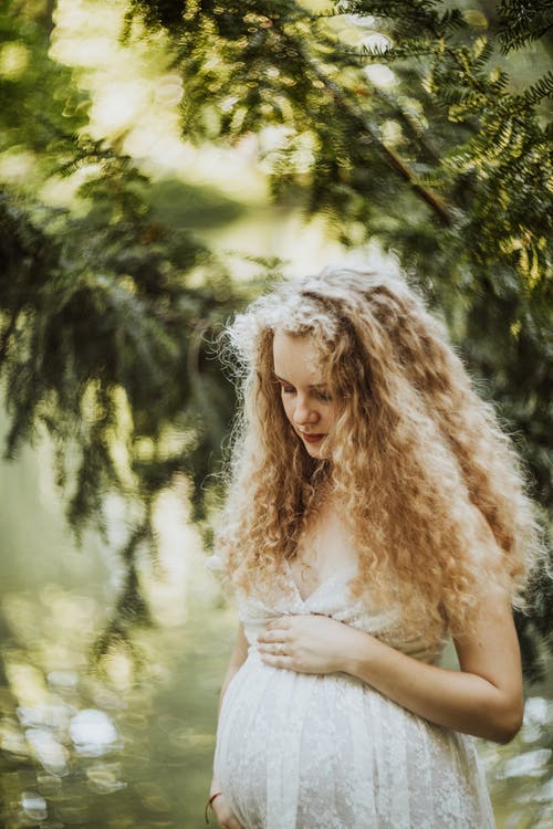 Déborah s'est mariée parce qu'elle était enceinte | Source : Pexels