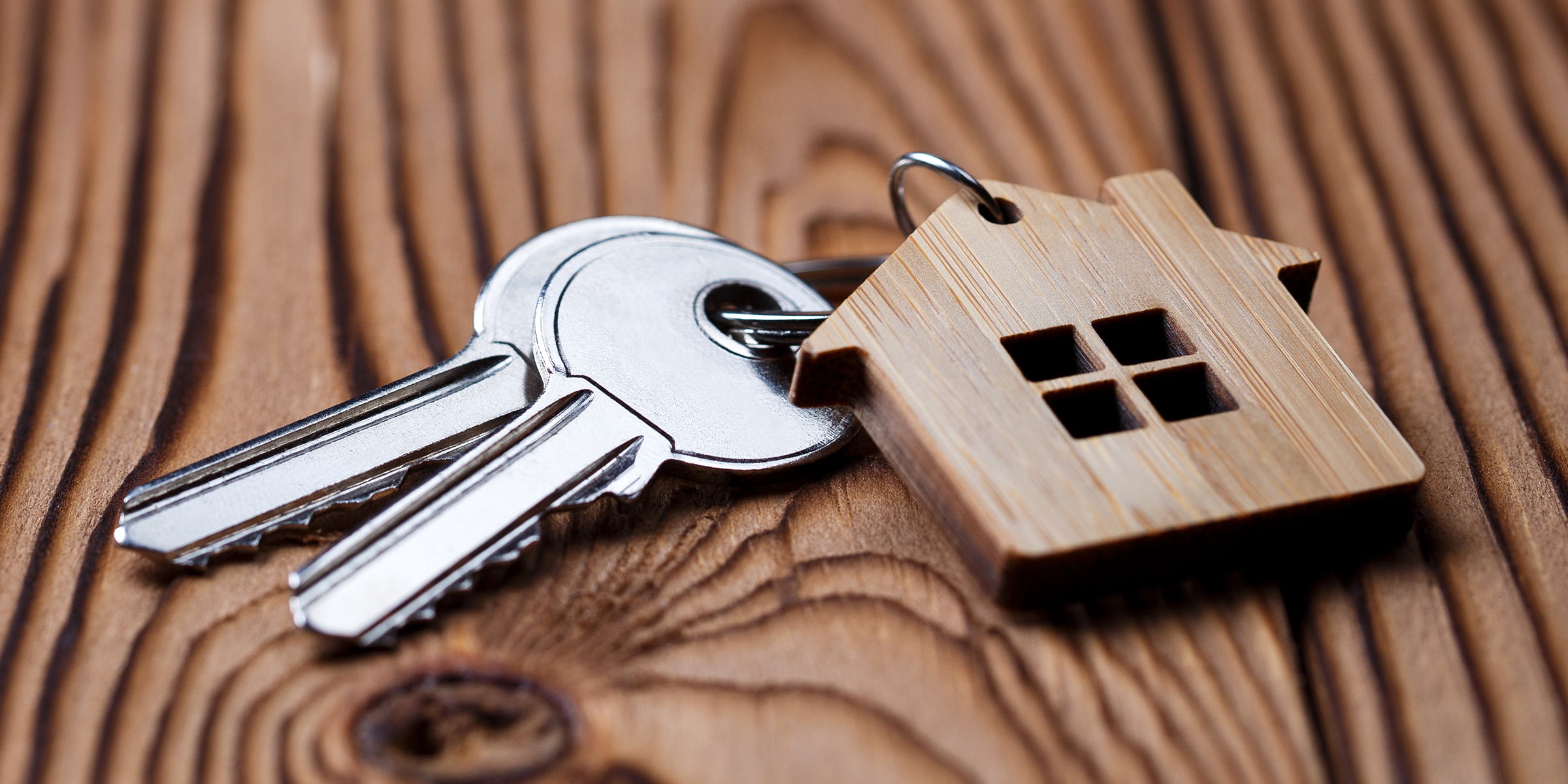 Un jeu de clés de maison | Source : Shutterstock